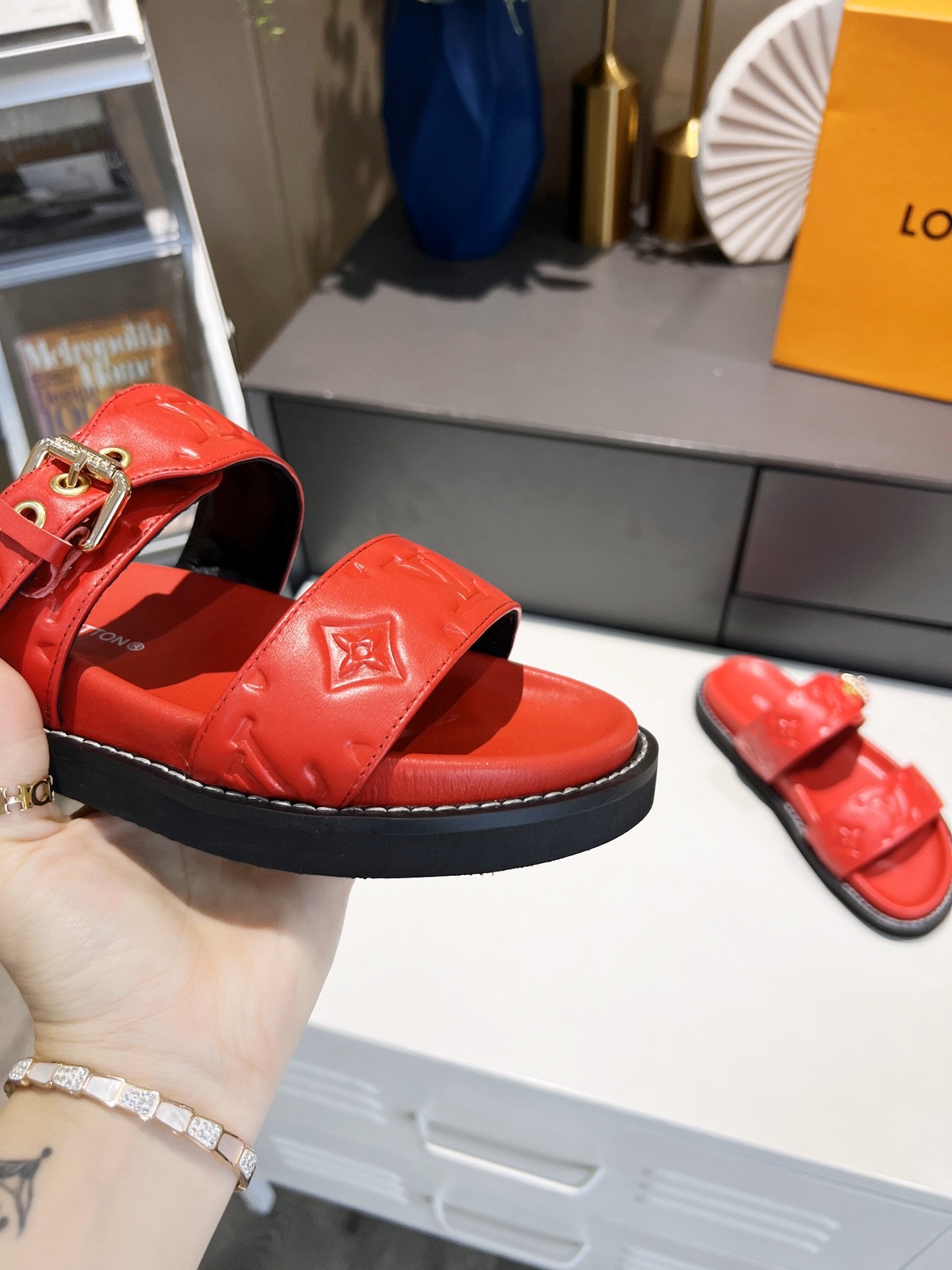 Louis Vuitton Women's Bom Dia Flat Mule Red For Women LV - Soul Replicas