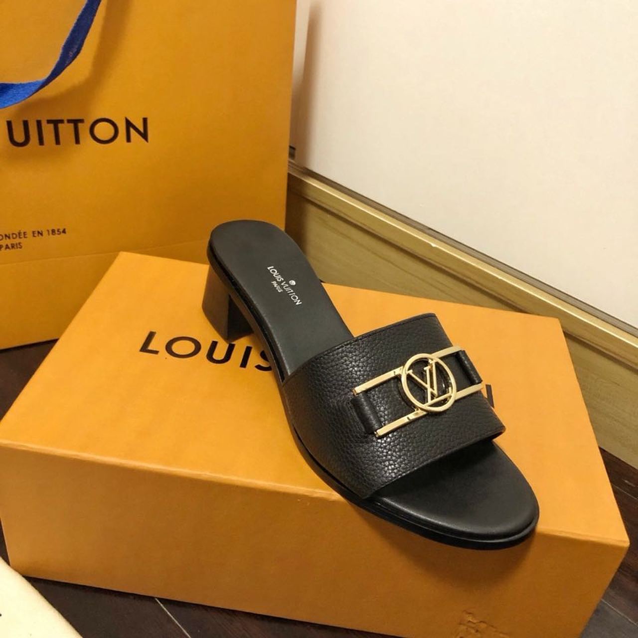Louis Vuitton Lock It Mule Black For Women LV - Soul Replicas