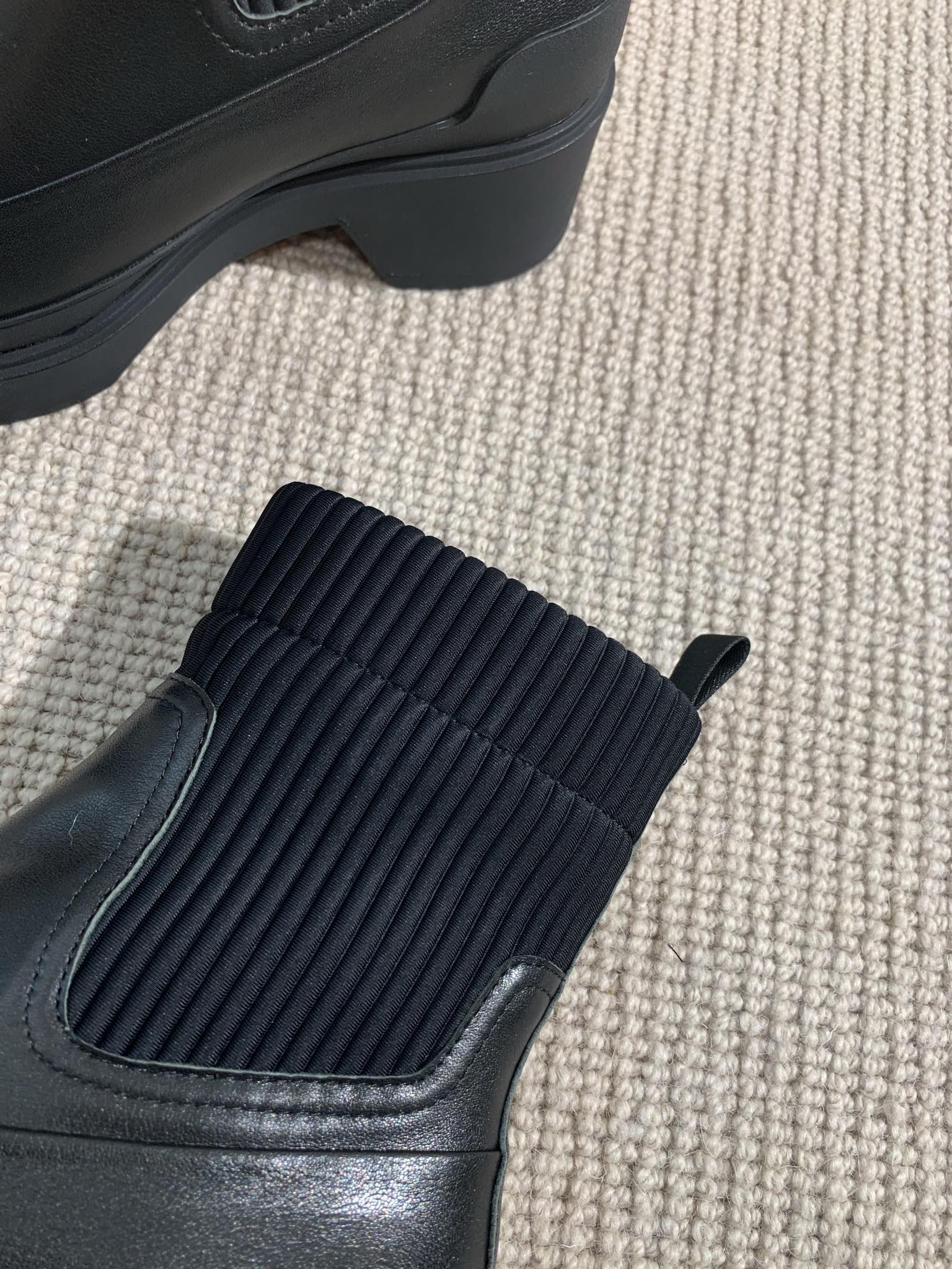 Hermes  Side Gore Boots Black For Women 1.6in/4cm - Soul Replicas