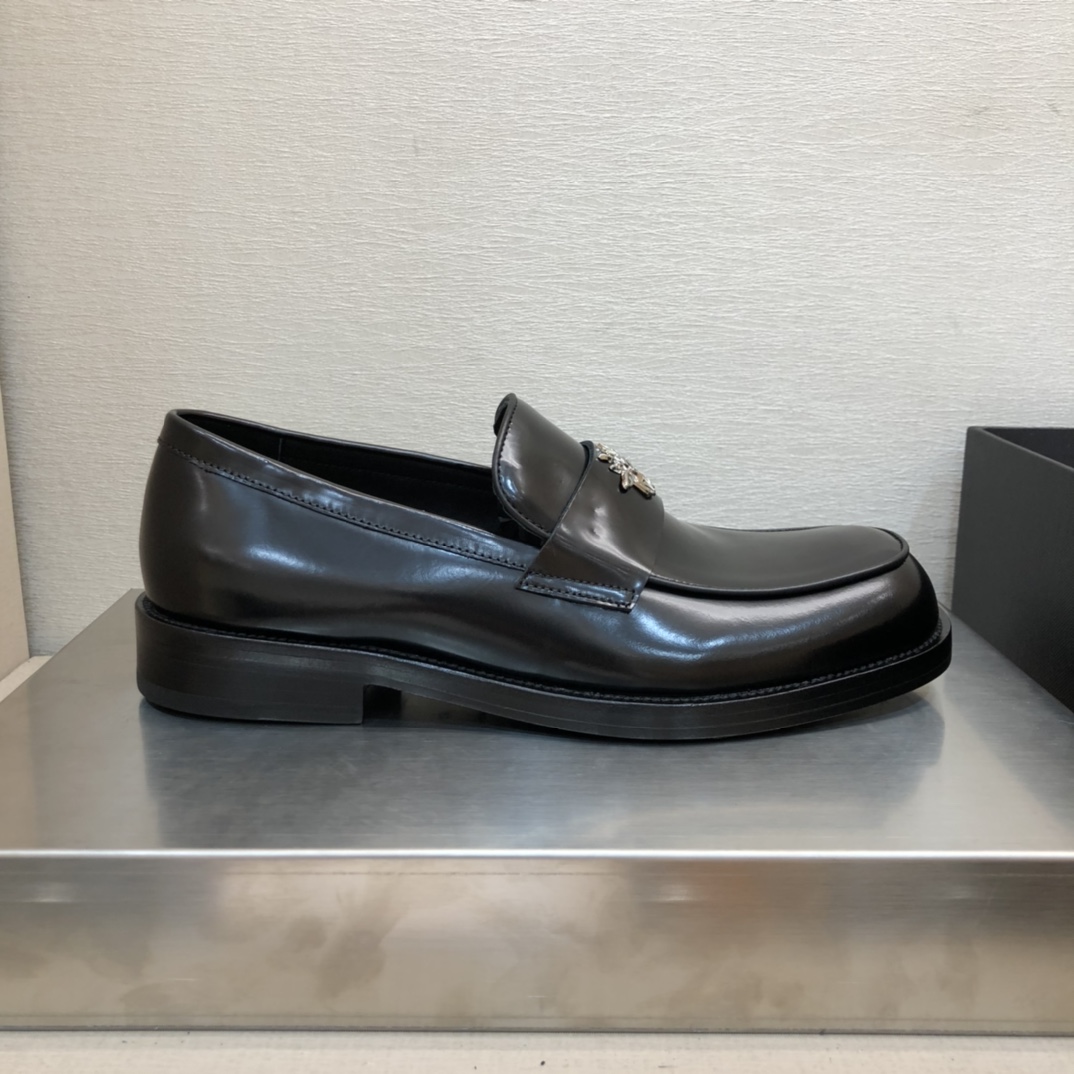 Christian Dior Timeless Loafer Black For Men CD - Soul Replicas