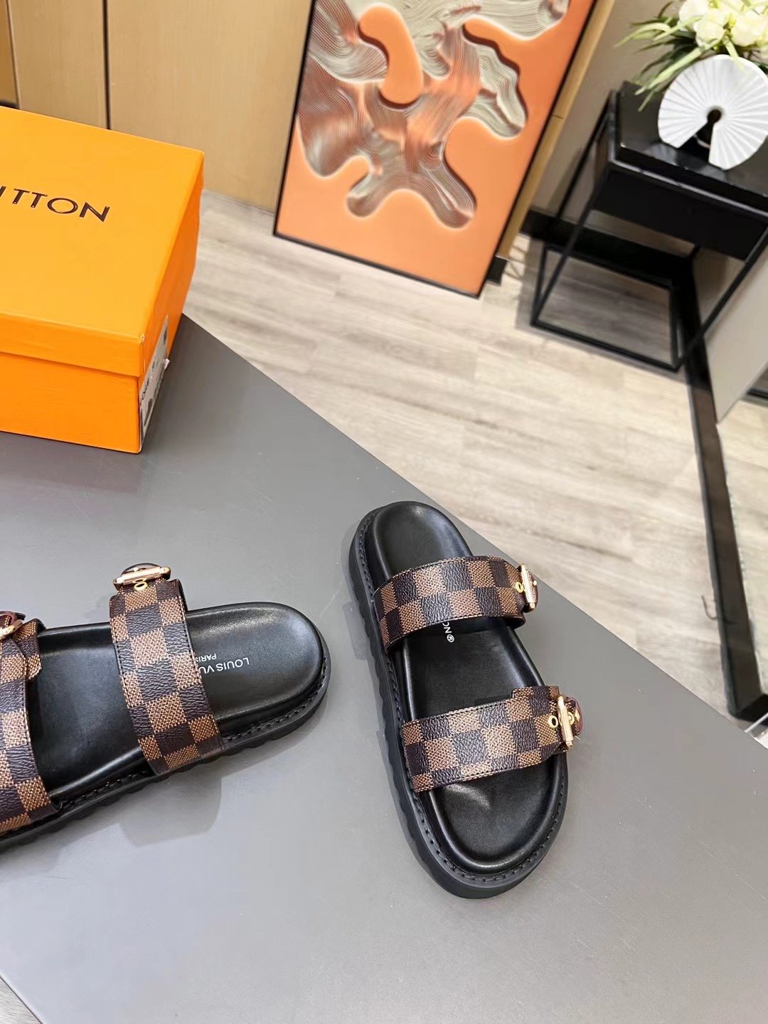 Louis Vuitton Women's Bom Dia Flat Mule Brown For Women LV - Soul Replicas