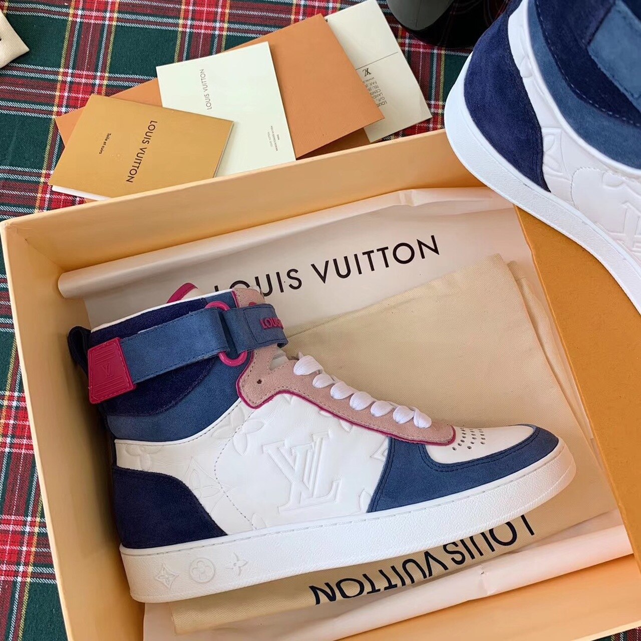 Louis Vuitton Boombox Sneaker Boot Calfskin Leather Spring/Summer Collection White/Bleu Jean/Pink - Soul Replicas