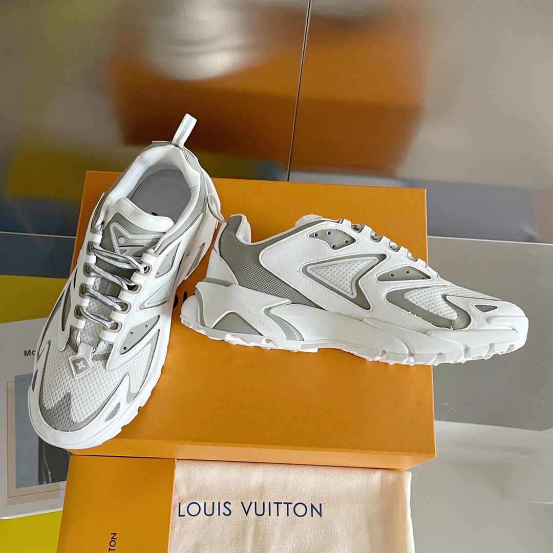 Louis Vuitton Women's LV Runner Tatic Sneaker White For Women LV 1A9TUZ - Soul Replicas