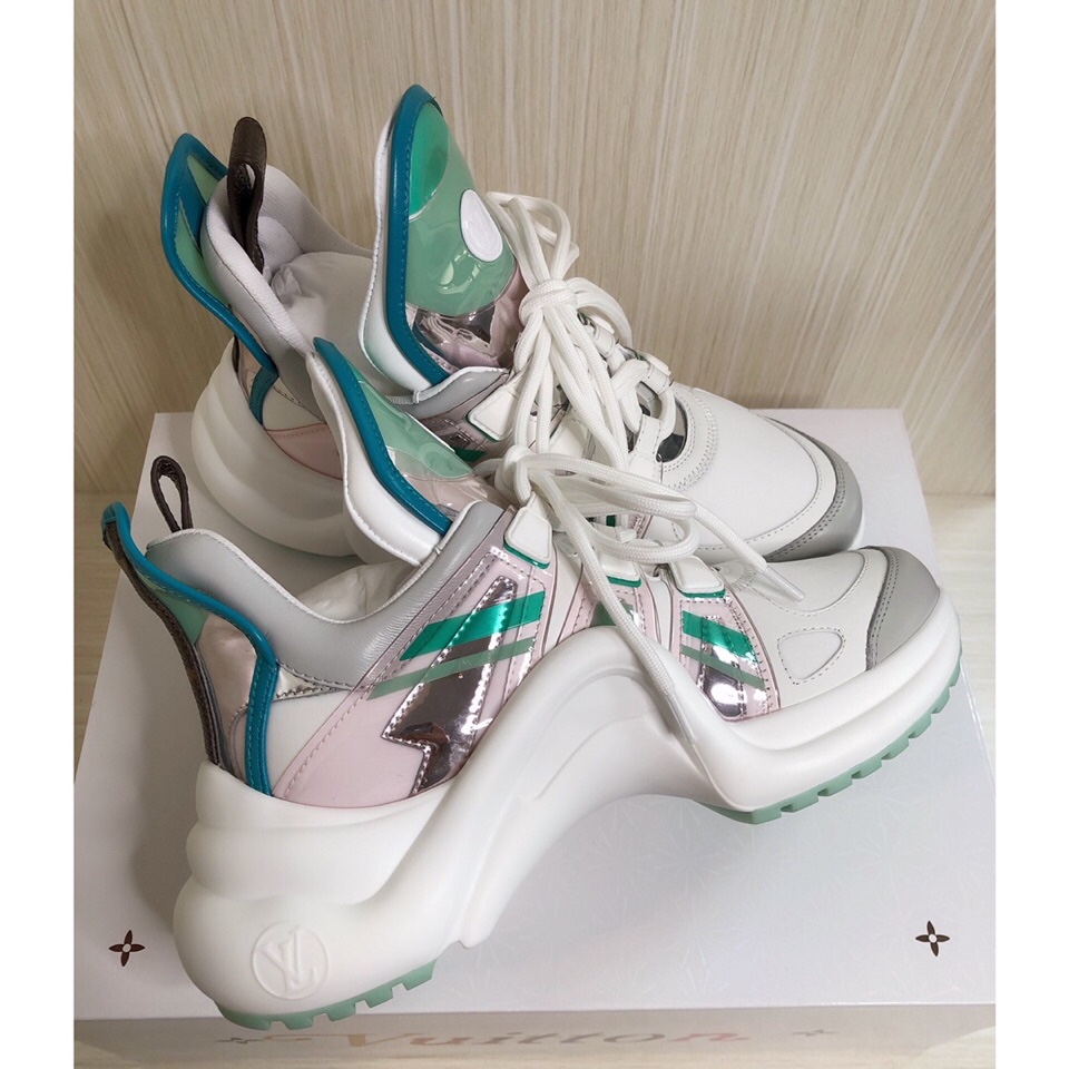Louis Vuitton Women's LV Archlight Sneaker Green For Women LV - Soul Replicas
