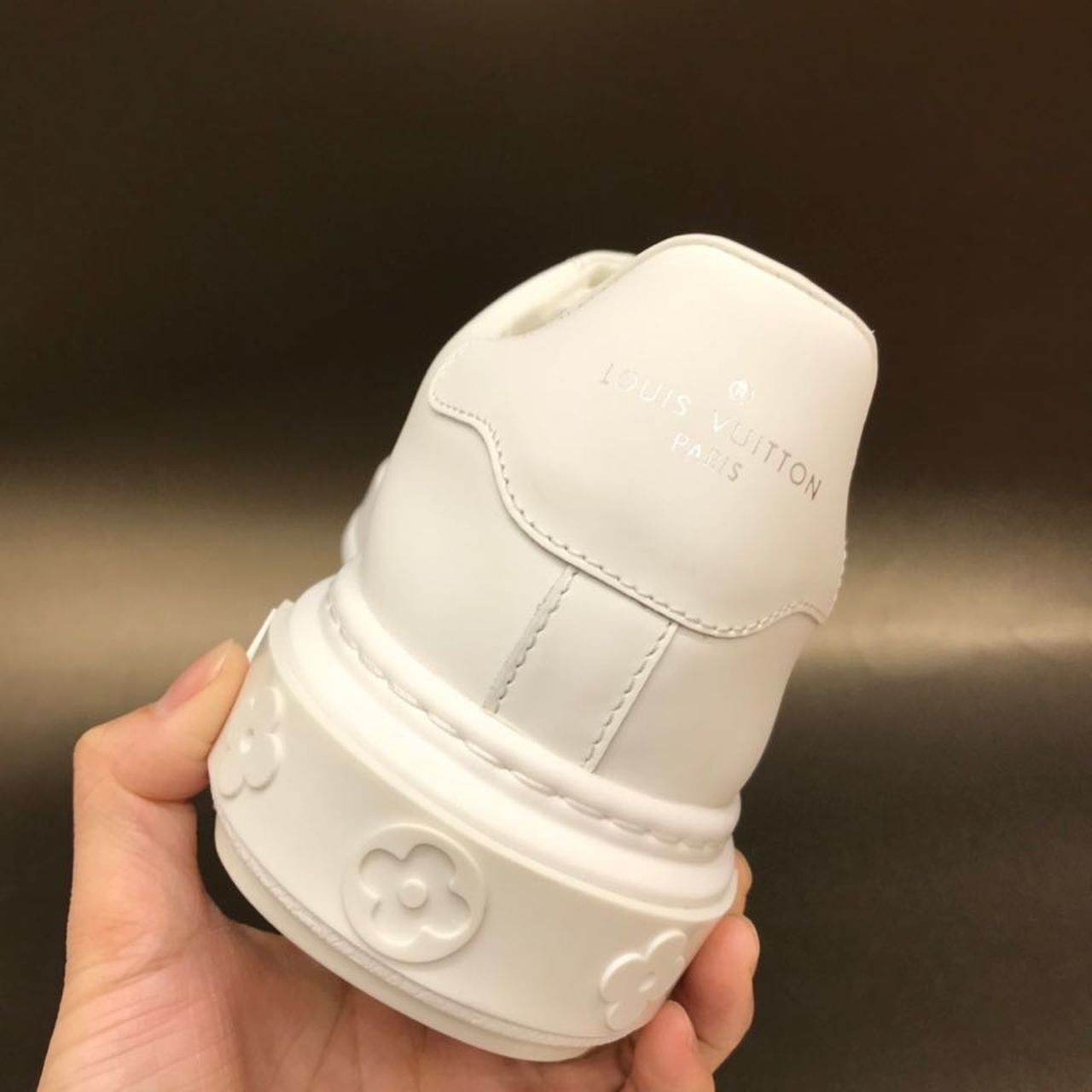 Louis Vuitton Time Out Sneaker White/Blue For Women LV - Soul Replicas