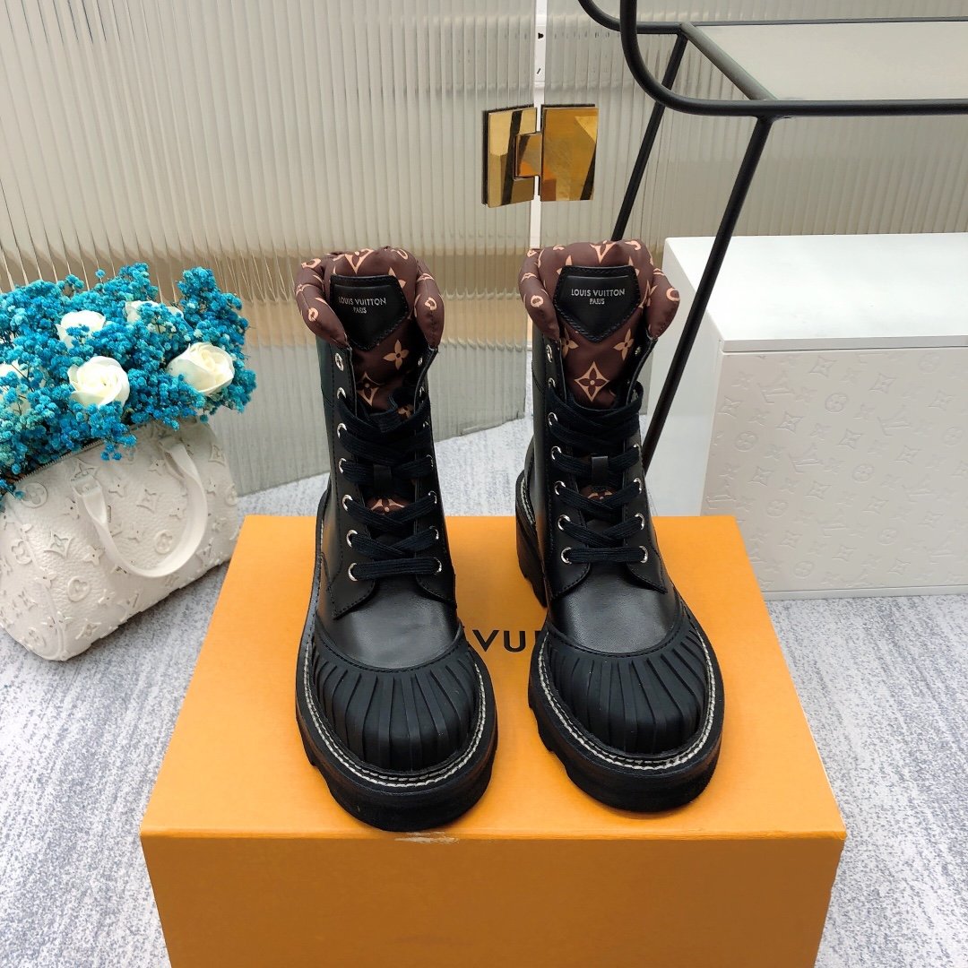 Louis Vuitton LV Beaubourg Ankle Boot Black For Women LV 1A94N6 - Soul Replicas
