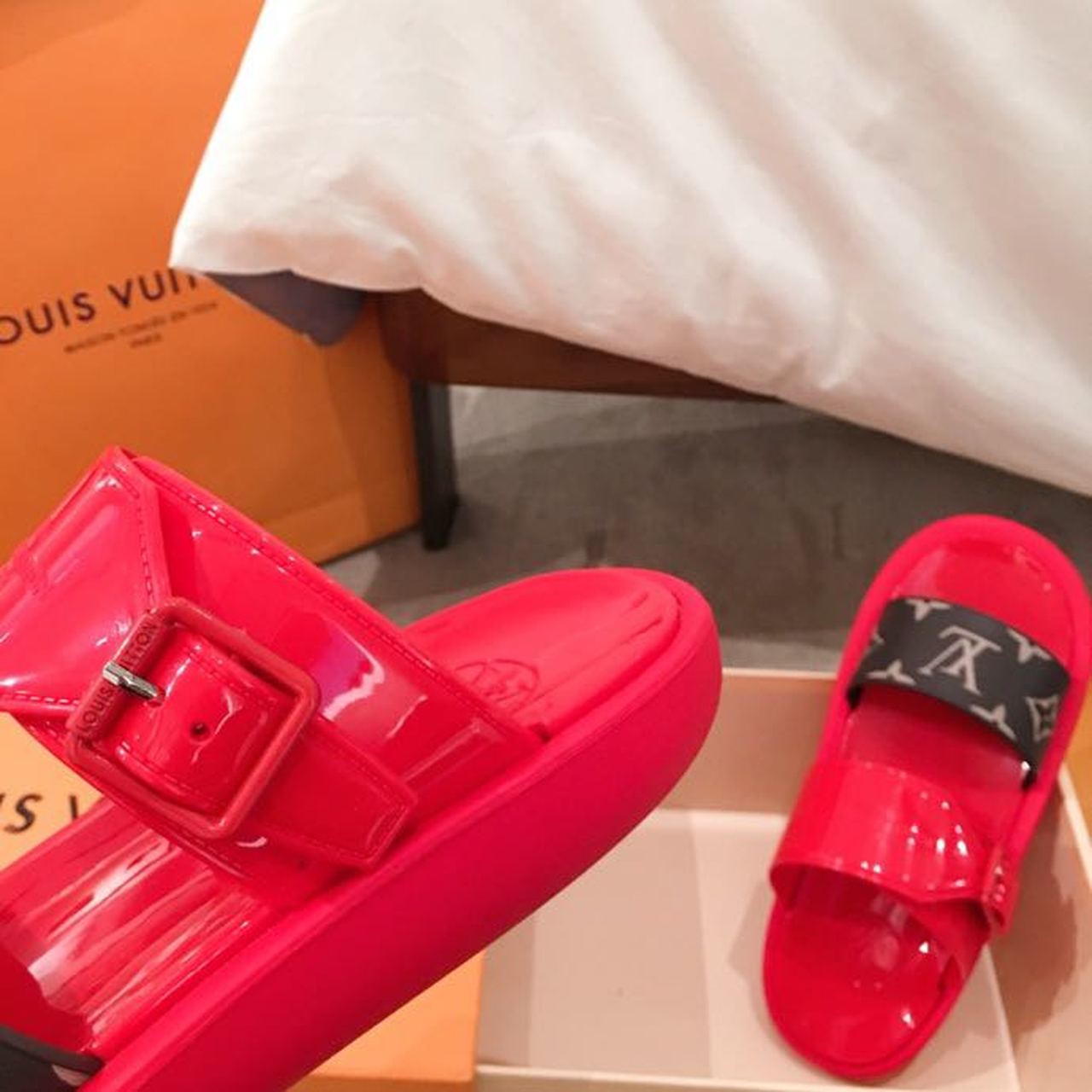 Louis Vuitton Sunbath Flat Mule Shiny Rubber Red For Women LV - Soul Replicas