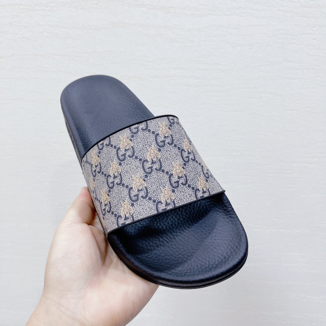Gucci Women's Gucci Slide Sandal With Bees Black For Women 407345 - Soul Replicas