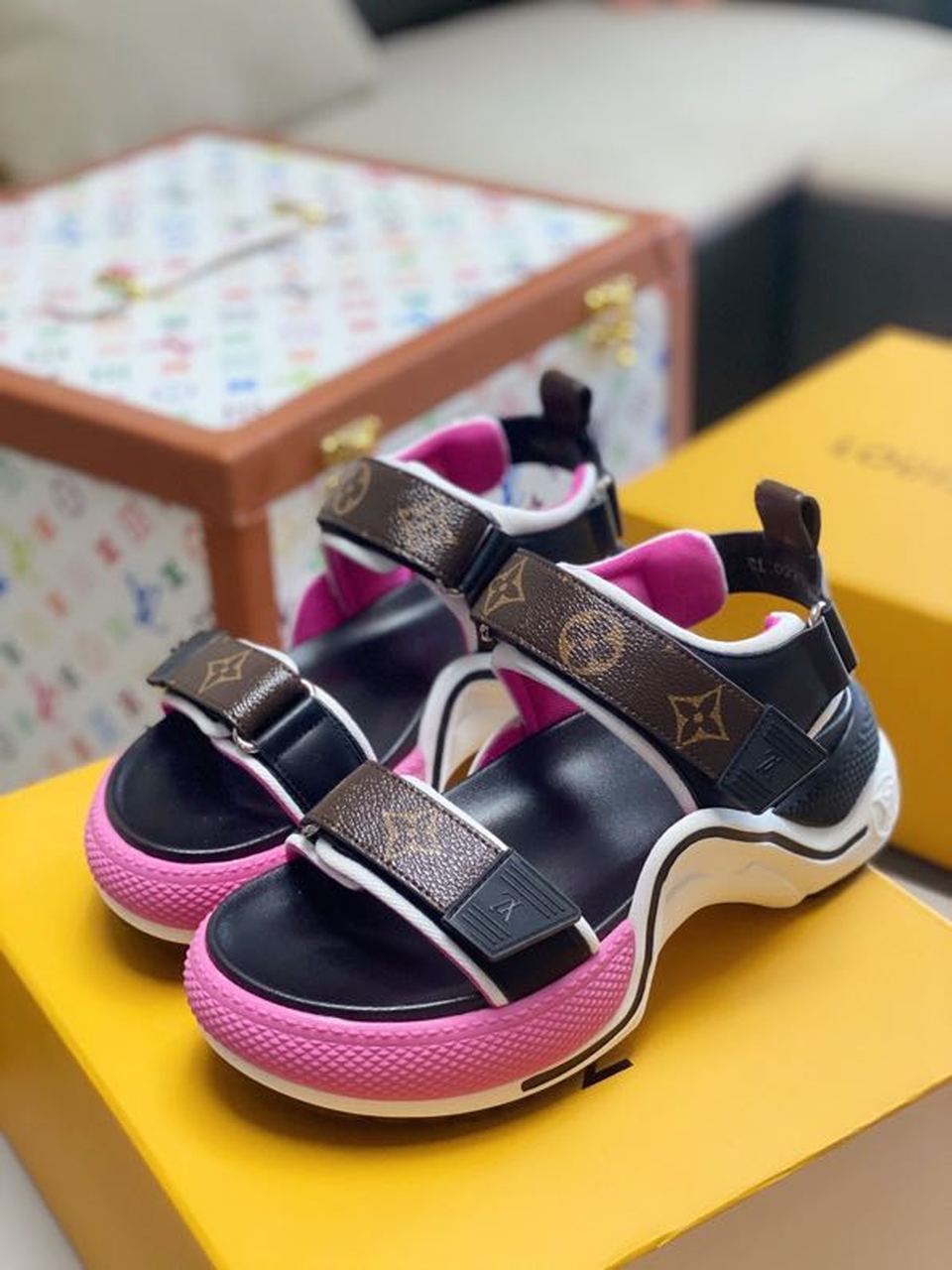 Louis Vuitton LV Archlight Flat Sandal Satin Pink For Women LV - Soul Replicas