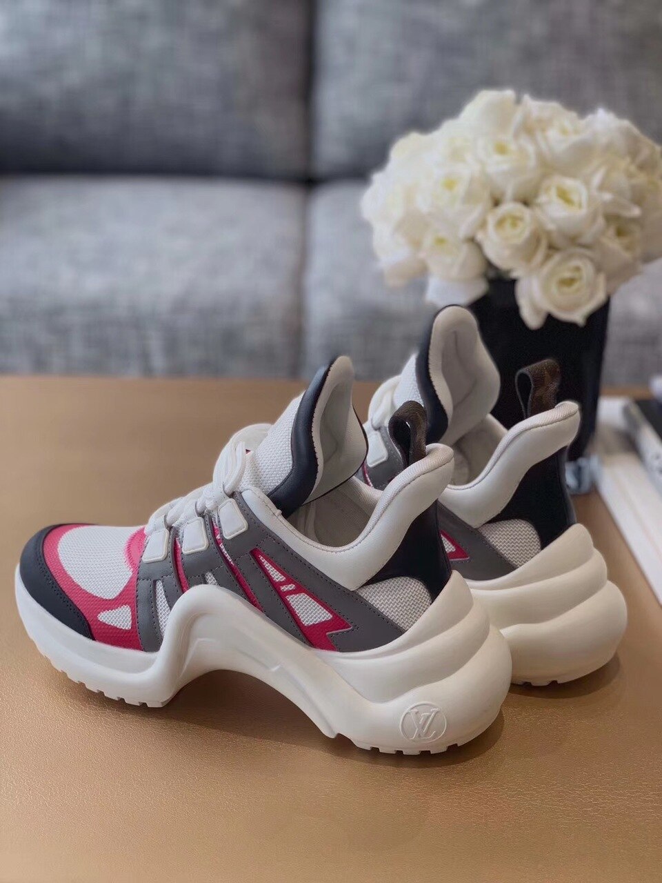Louis Vuitton Archlight Sneakers Calfskin Leather Fall/Winter Collection White/Pink/Black - Soul Replicas
