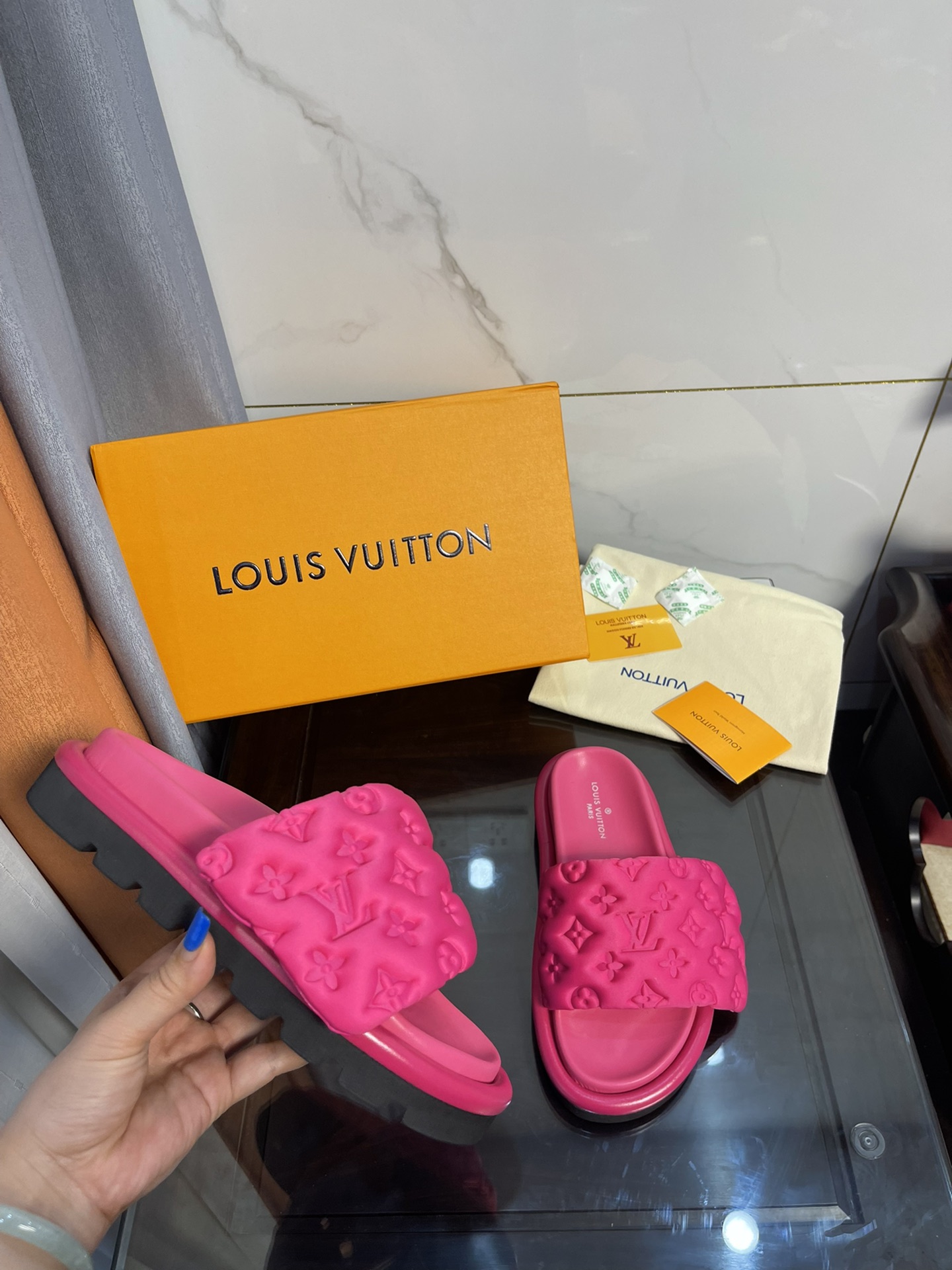 Louis Vuitton Women's Pool Pillow Comfort Flat Mule Fuchsia Pink For Women LV 1AA1DO - Soul Replicas