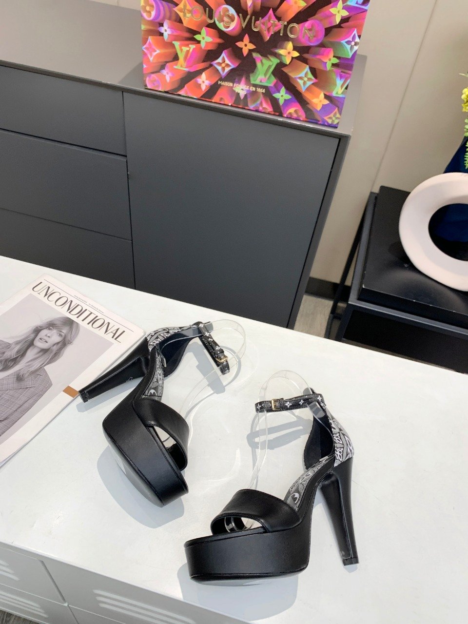 Louis Vuitton Women's Afterglow Platform Sandal Black And White For Women LV - Soul Replicas