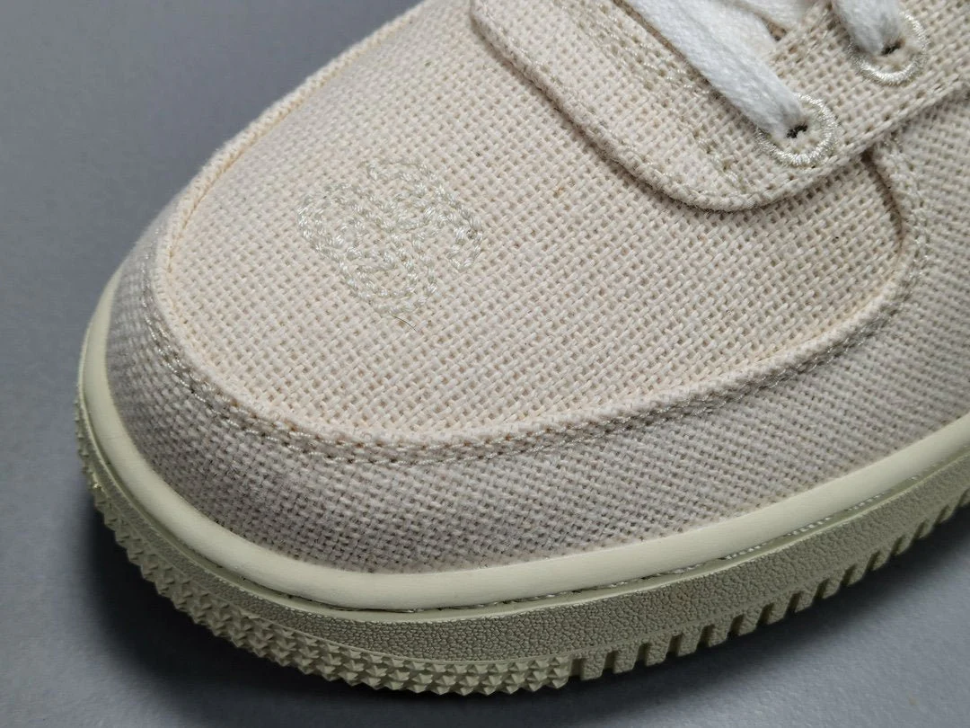 NIKE AIR FORCE 1 x STUSSY FOSSIL - Soul Replicas