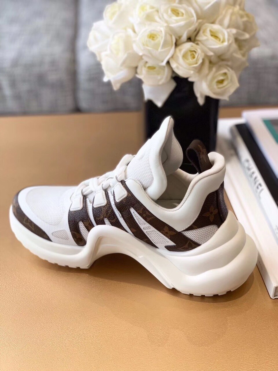 Louis Vuitton LV Archlight Sneaker Patent Monogram Material And Technical Fabrics White For Women LV 1A43L1 - Soul Replicas