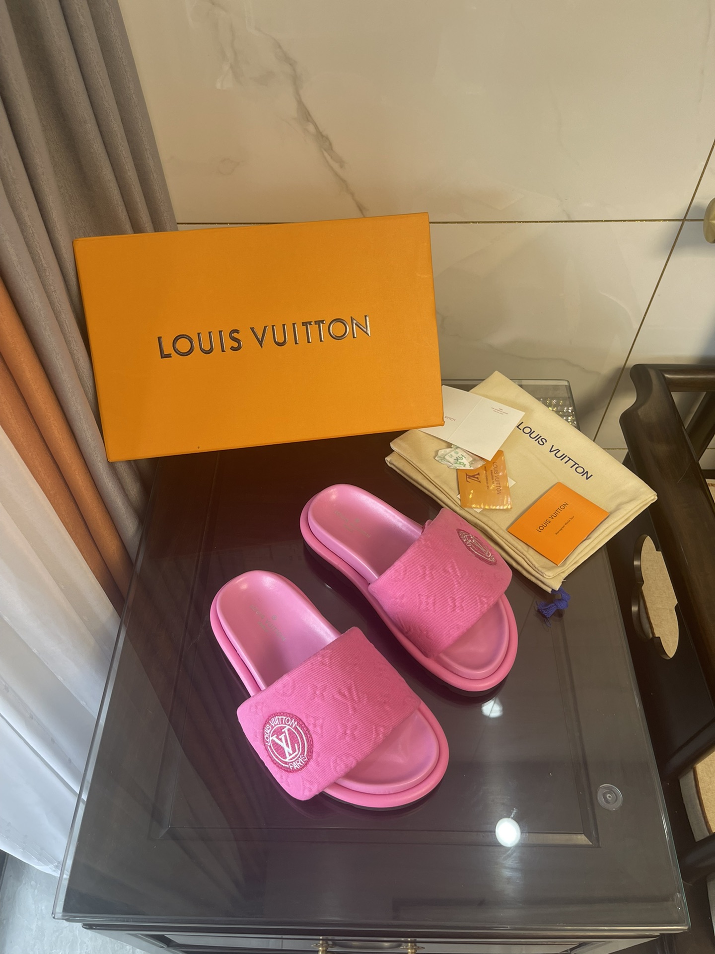 Louis Vuitton Women's Pool Pillow Comfort Flat Mule Pink For Women LV - Soul Replicas