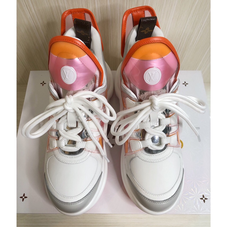 Louis Vuitton Women's LV Archlight Sneaker Light Pink For Women LV - Soul Replicas