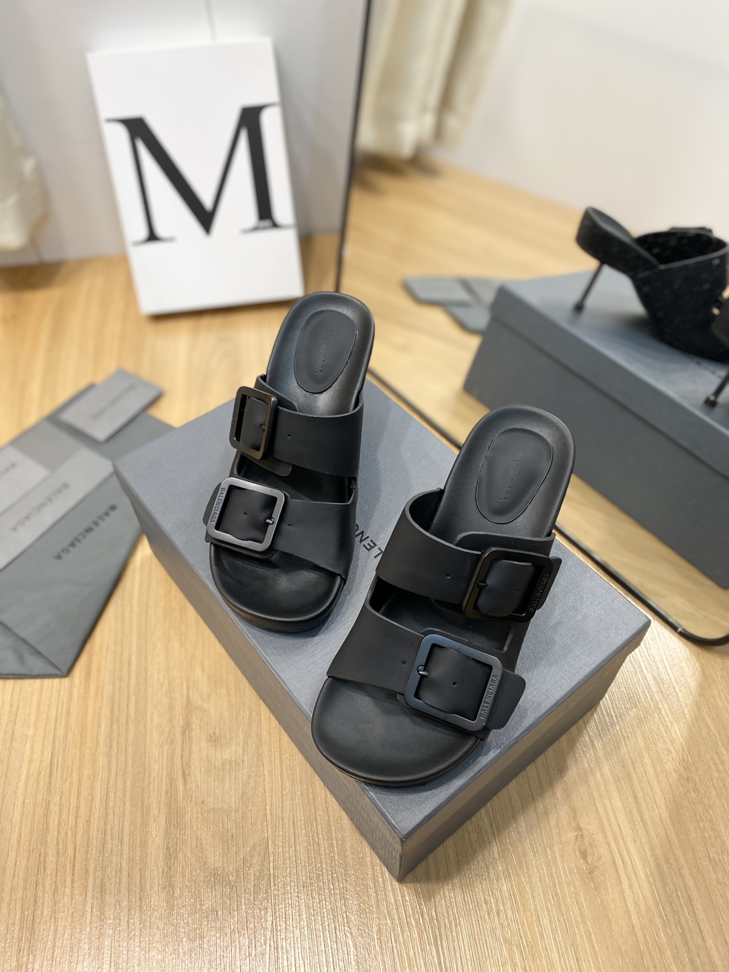 Balenciaga Cagole Sandal Black For Women - Soul Replicas