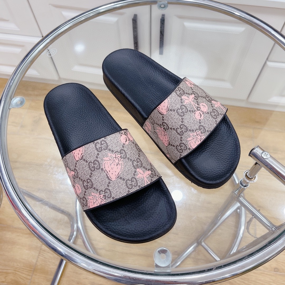 Gucci Women's Gucci Slide Sandal With Strawberry And Cherry Black For Women 407345 - Soul Replicas