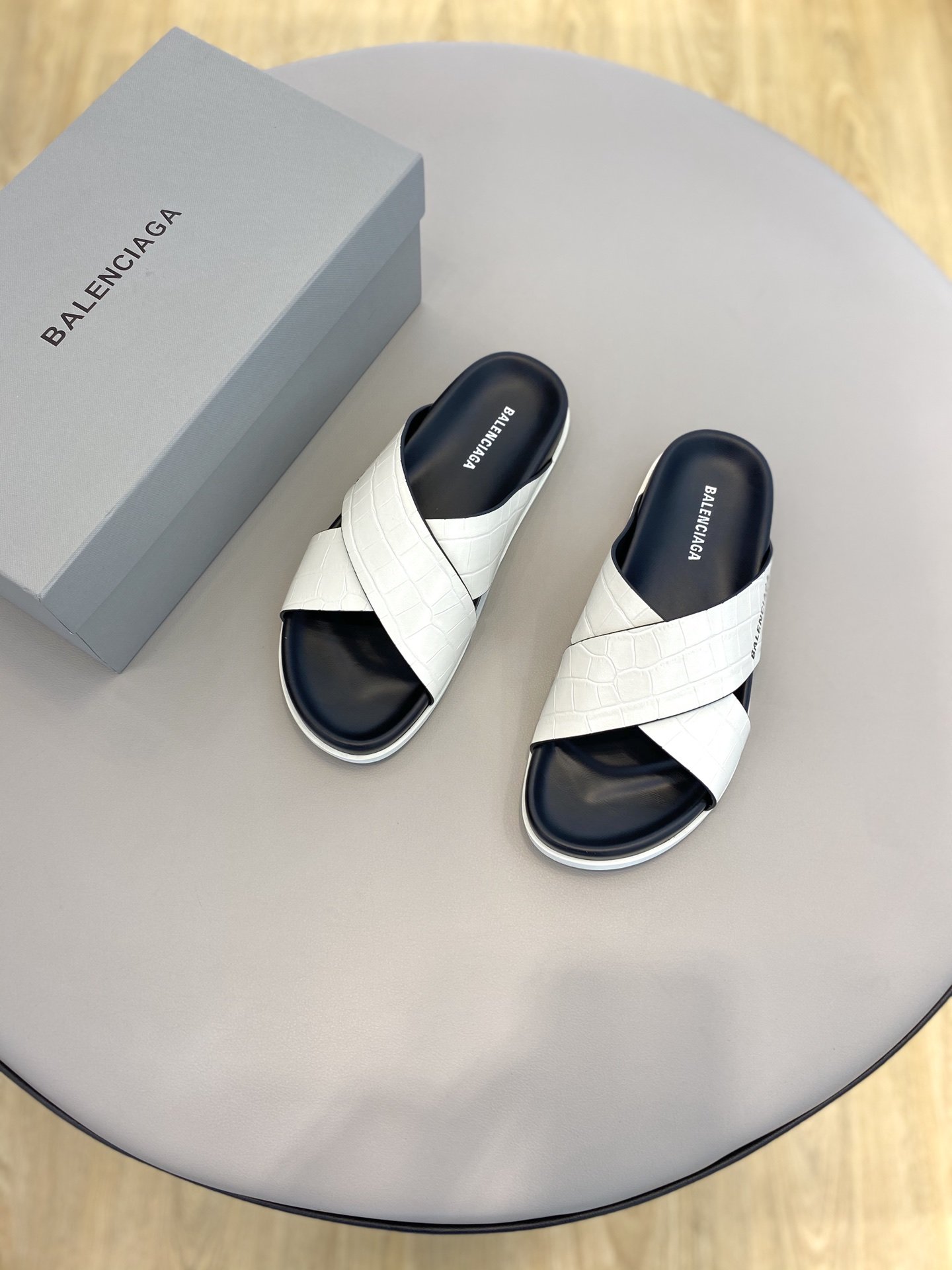 Balenciaga Slide Sandal White For Women - Soul Replicas