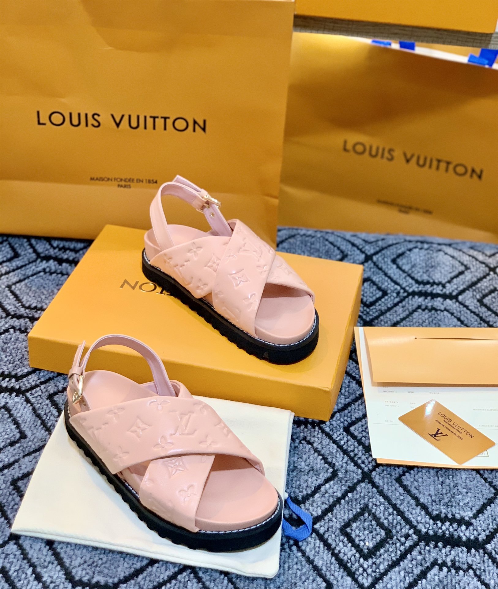 Louis Vuitton Paseo Flat Comfort Sandal Pink For Women LV 1A9RF9 - Soul Replicas