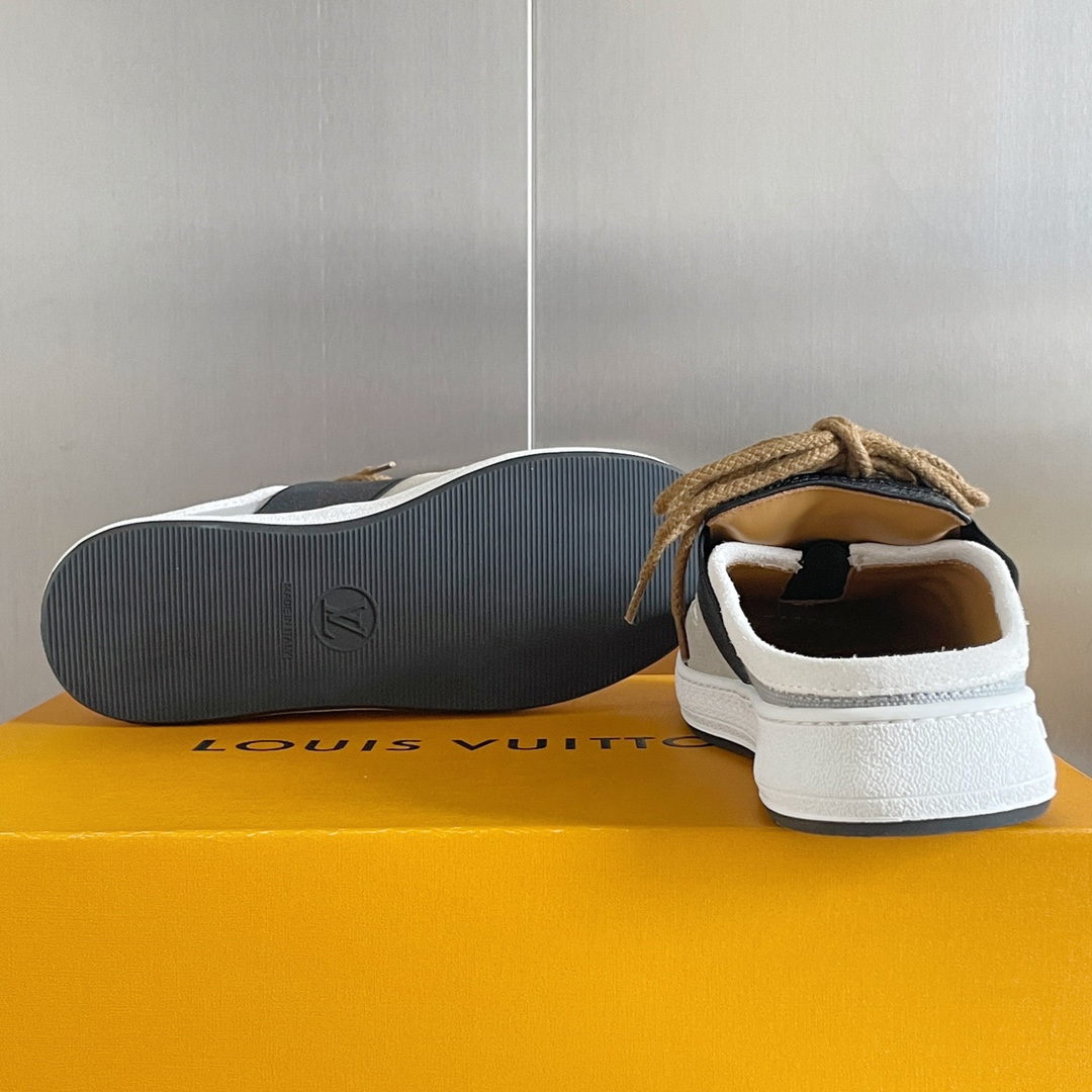 Louis Vuitton Women's Lous Sneakers White For Women LV - Soul Replicas