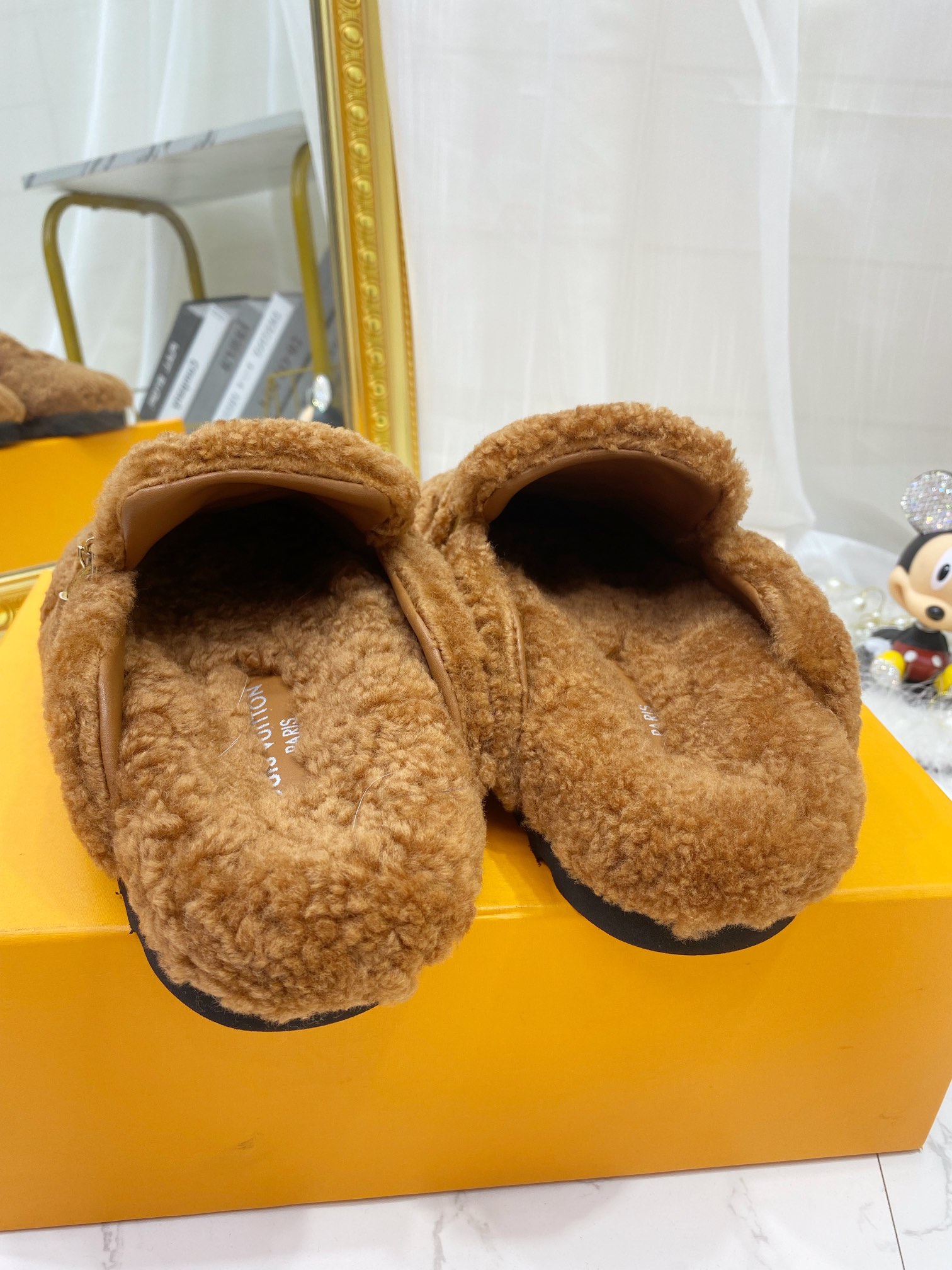 Louis Vuitton Women's Winterbreak Flat Comfort Mule Brown For Women LV - Soul Replicas