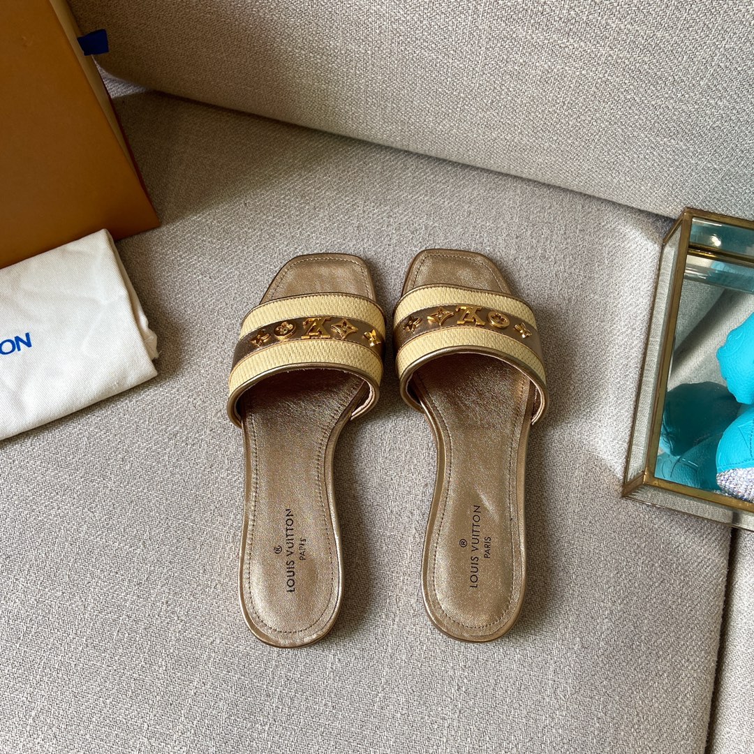 Louis Vuitton Women's Lock It Mule Gold For Women LV - Soul Replicas