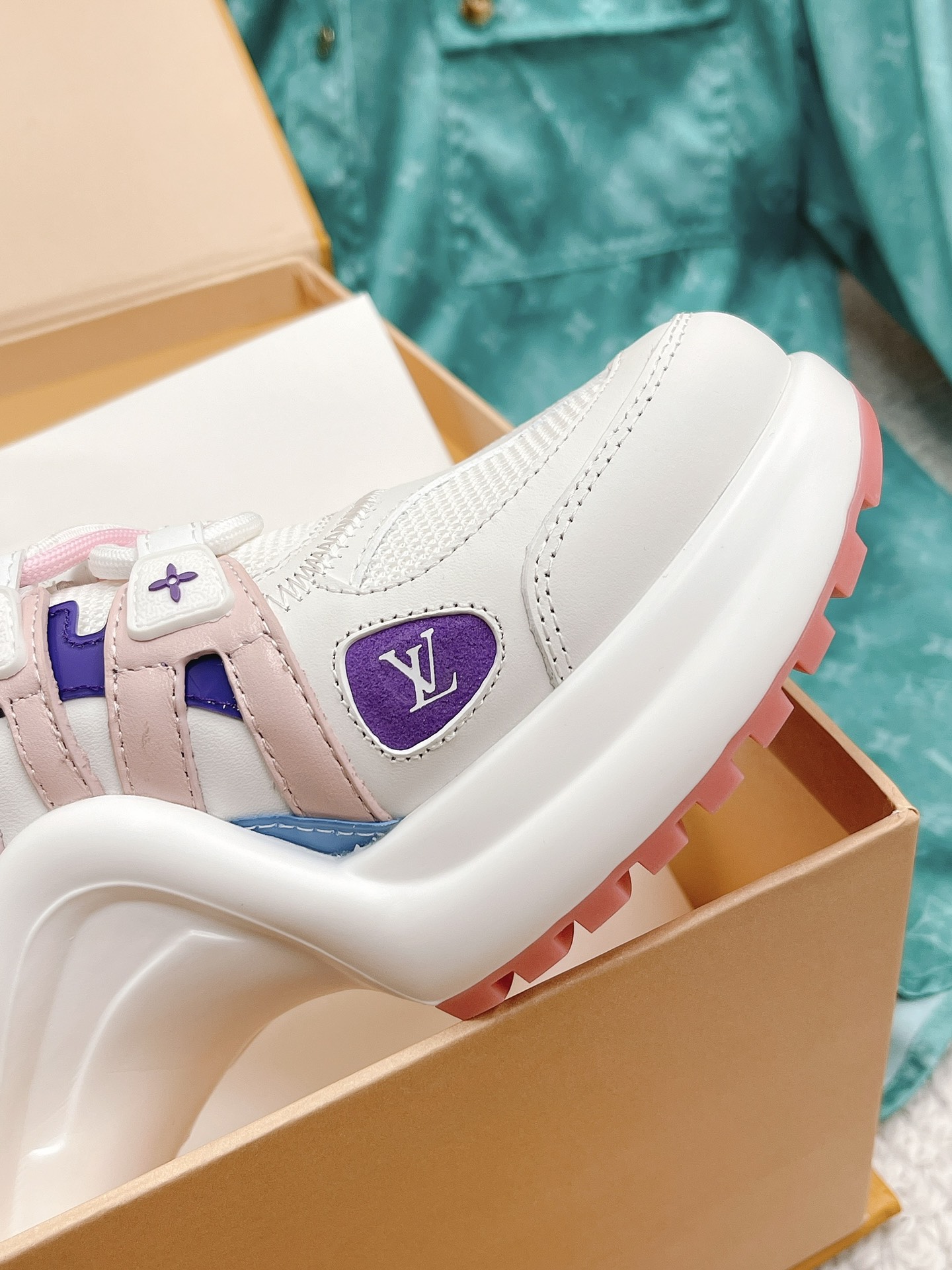 Louis Vuitton Women's LV Archlight Sneaker Blue For Women LV - Soul Replicas