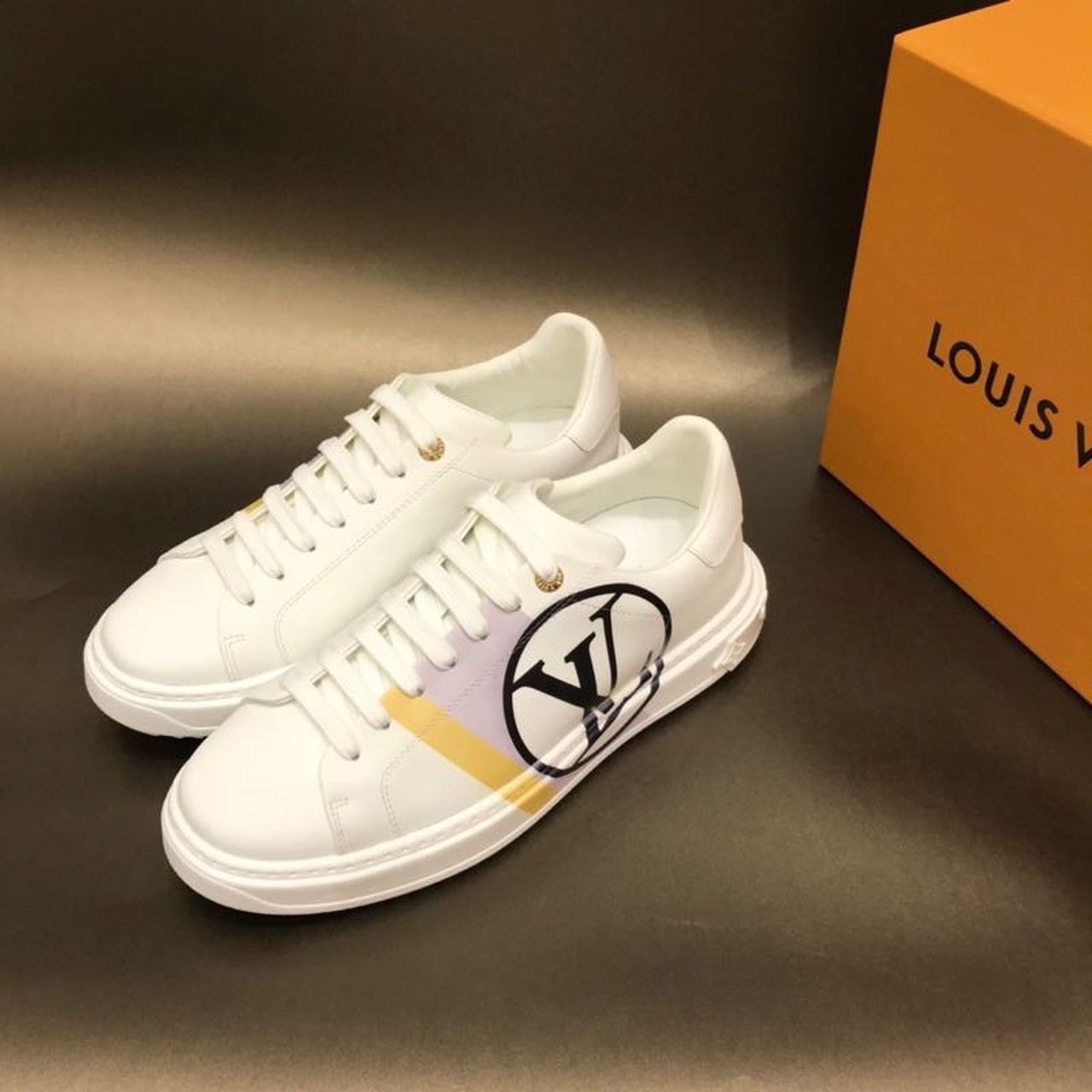 Louis Vuitton Time Out Sneaker White/Black For Women LV - Soul Replicas