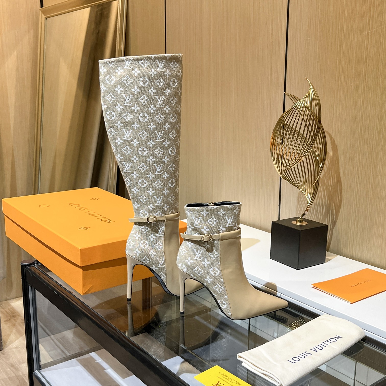 Louis Vuitton Women's Bottine Silhouette Beige For Women LV - Soul Replicas