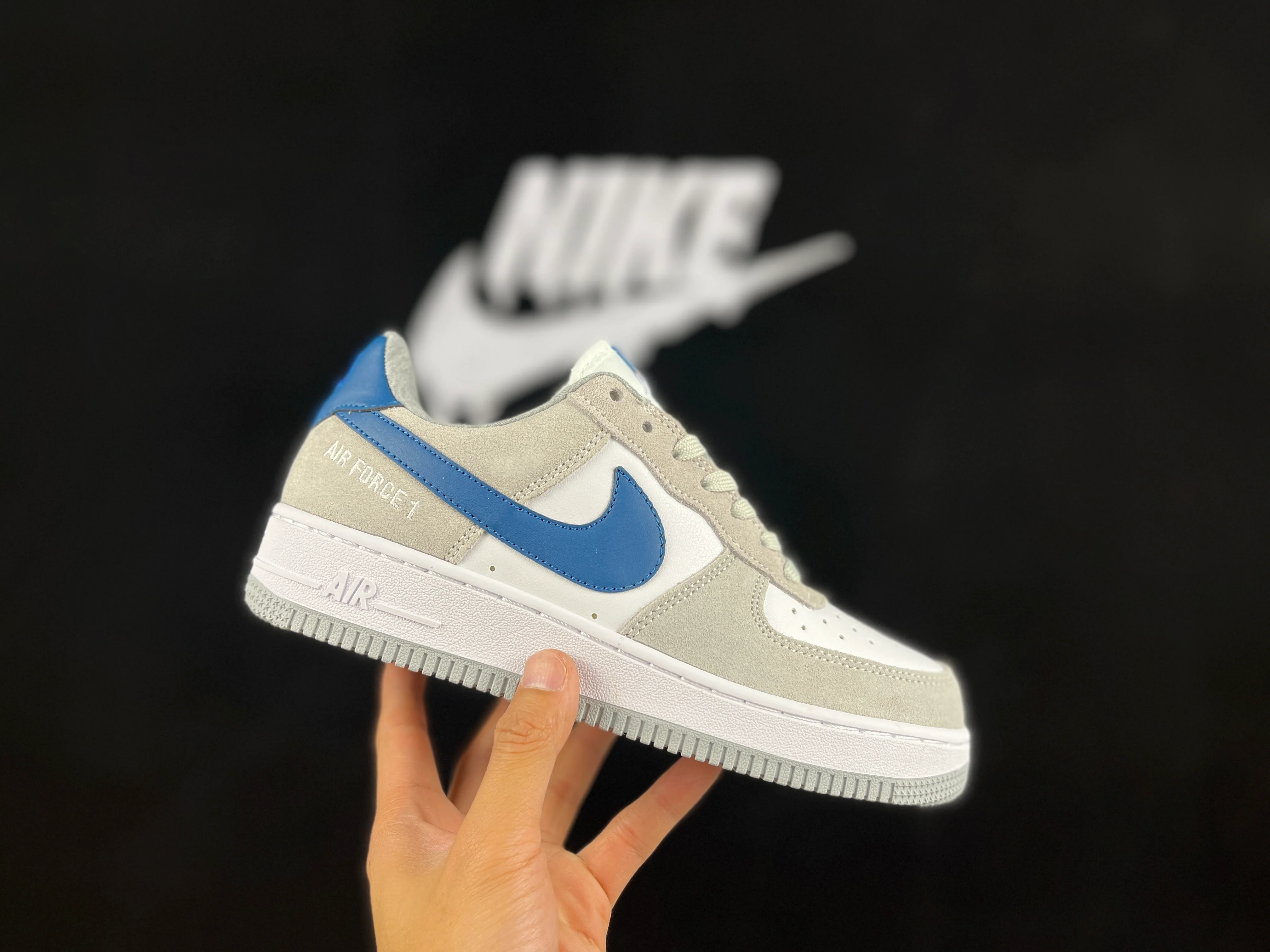 NIKE AIR FORCE 1 Low 
