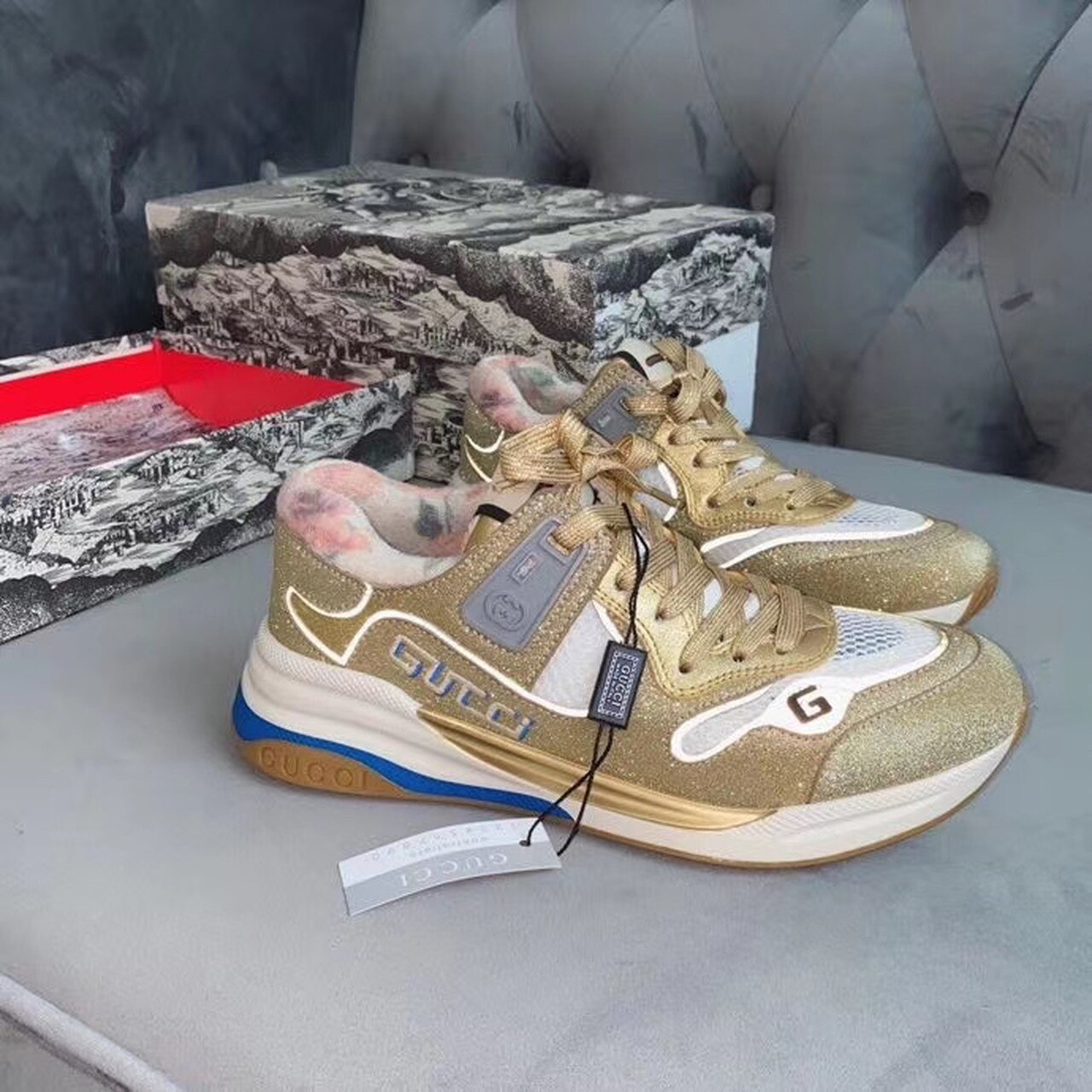 Gucci Ultrapace Sneakers ?592348 Calfskin Leather Spring/Summer 2020 Collection. Glitter Gold/White - Soul Replicas