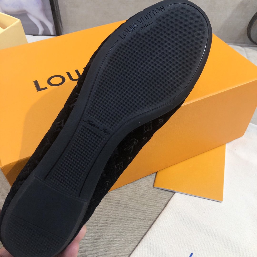 Louis Vuitton Gloria Flat Loafer Patent Monogram Material Black For Women LV - Soul Replicas