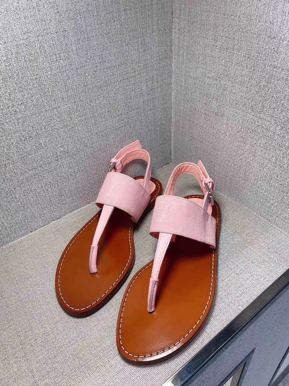 Louis Vuitton Starboard Flat Thong Sandal Monogram Denim Pink For Women LV - Soul Replicas