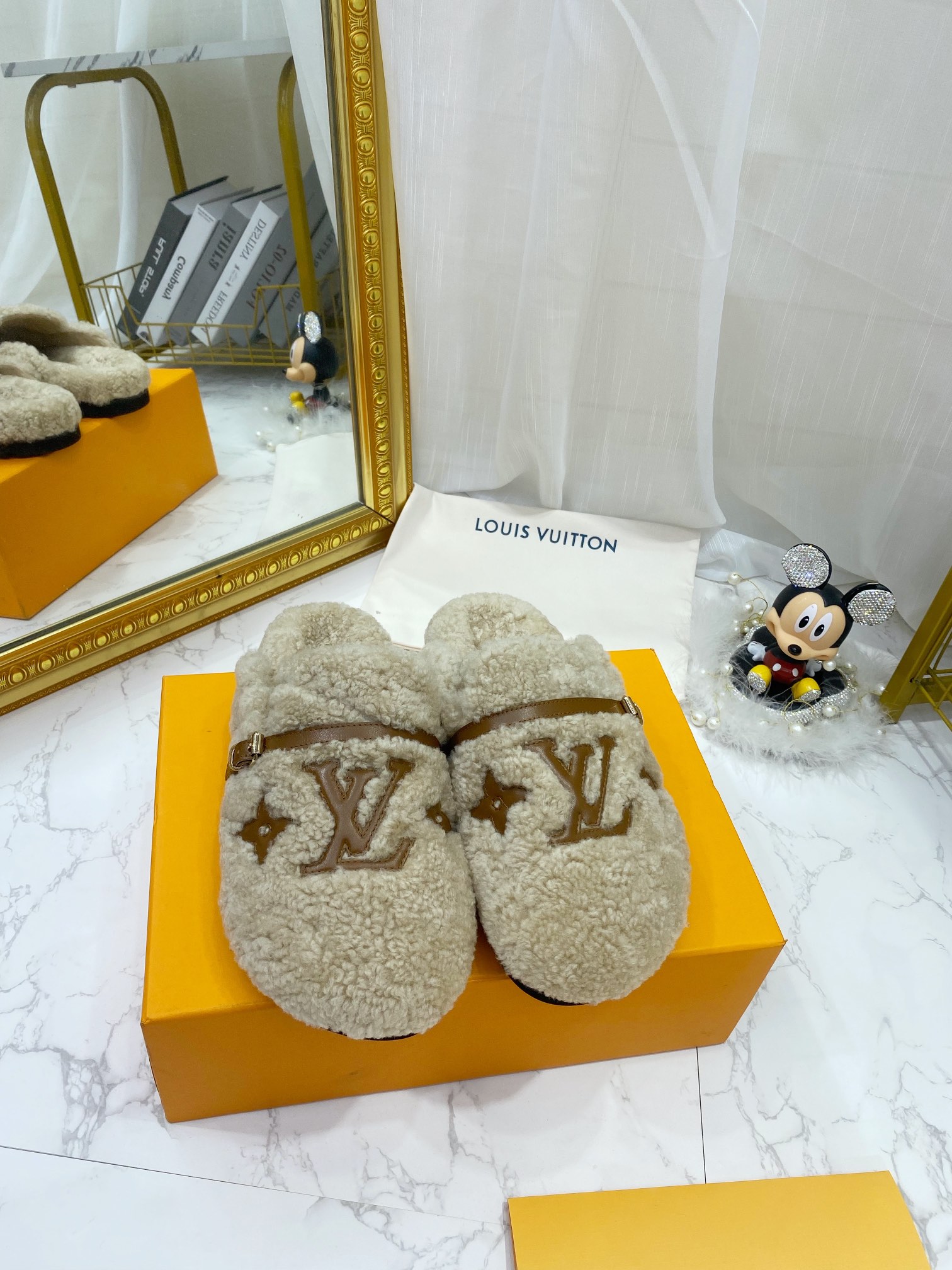 Louis Vuitton Women's Winterbreak Flat Comfort Mule Beige For Women LV - Soul Replicas