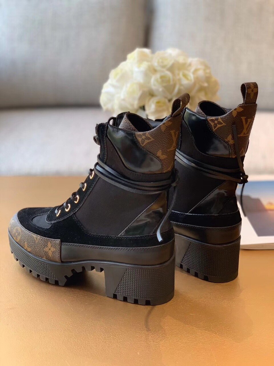 Louis Vuitton Laureate Desert Boots Calfskin Leather Fall/Winter 2020 Collection 1A4XXZ Black/Brown - Soul Replicas