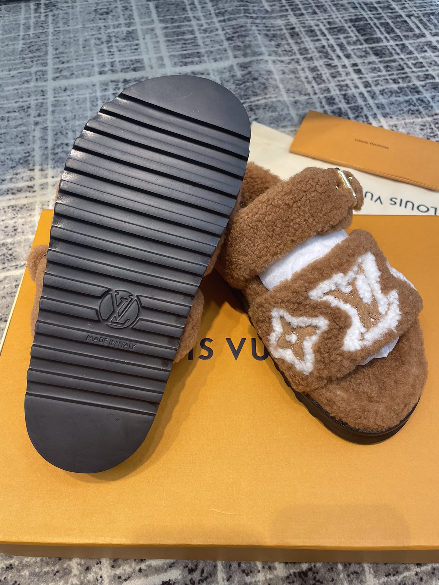 Louis Vuitton Women's Paseo Flat Comfort Mule Cognac For Women LV 1AACRN - Soul Replicas