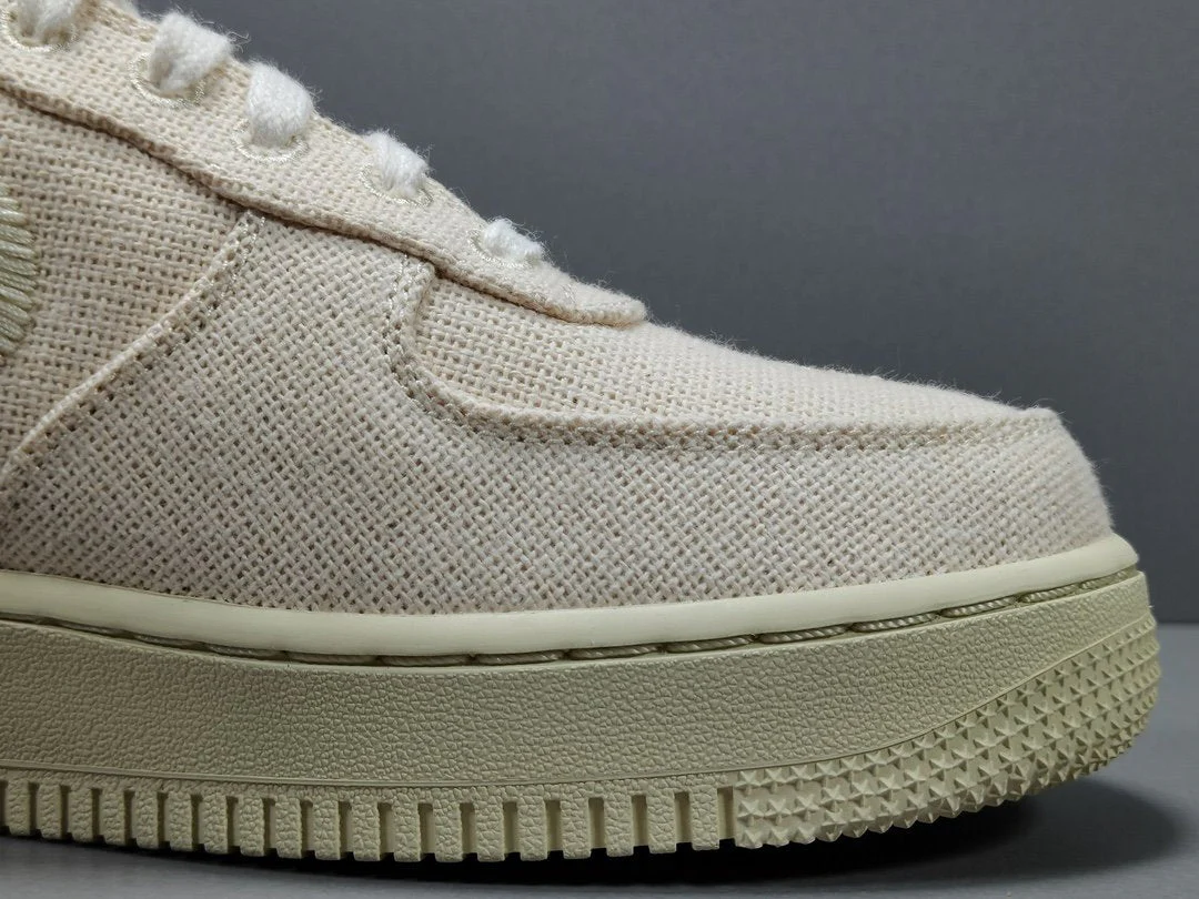 NIKE AIR FORCE 1 x STUSSY FOSSIL - Soul Replicas