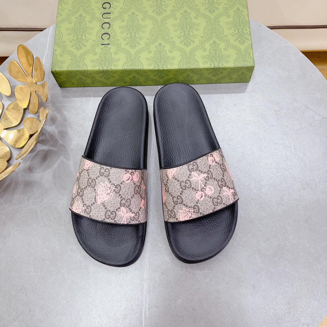 Gucci Women's Gucci Slide Sandal With Strawberry And Cherry Black For Women 407345 - Soul Replicas