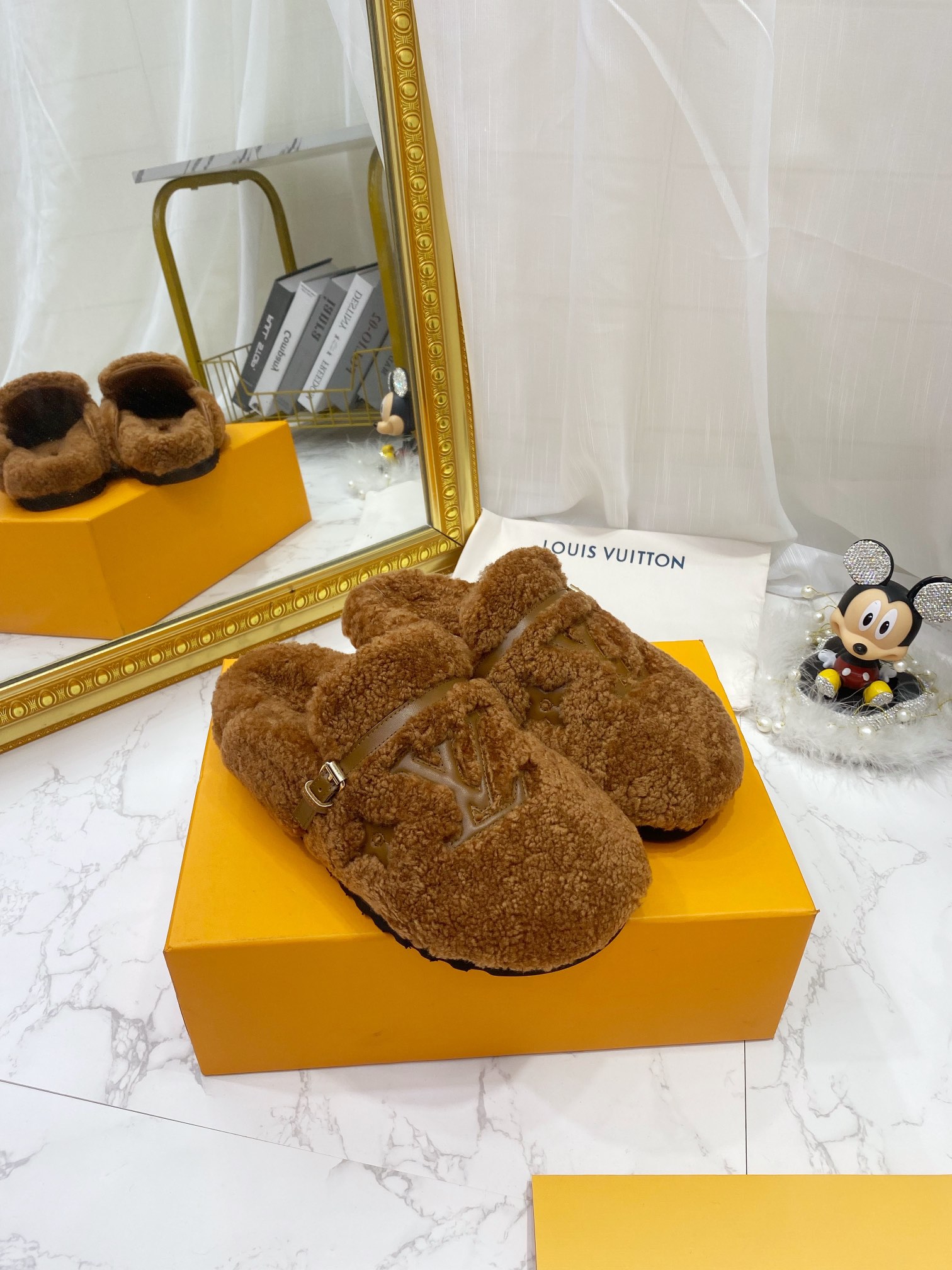 Louis Vuitton Women's Winterbreak Flat Comfort Mule Brown For Women LV - Soul Replicas