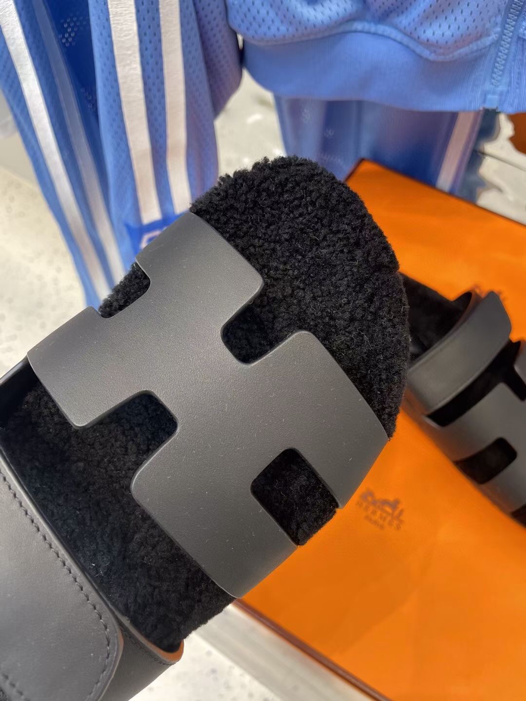 Hermes Chypre Sandal Black For Women H222865ZH02450 - Soul Replicas