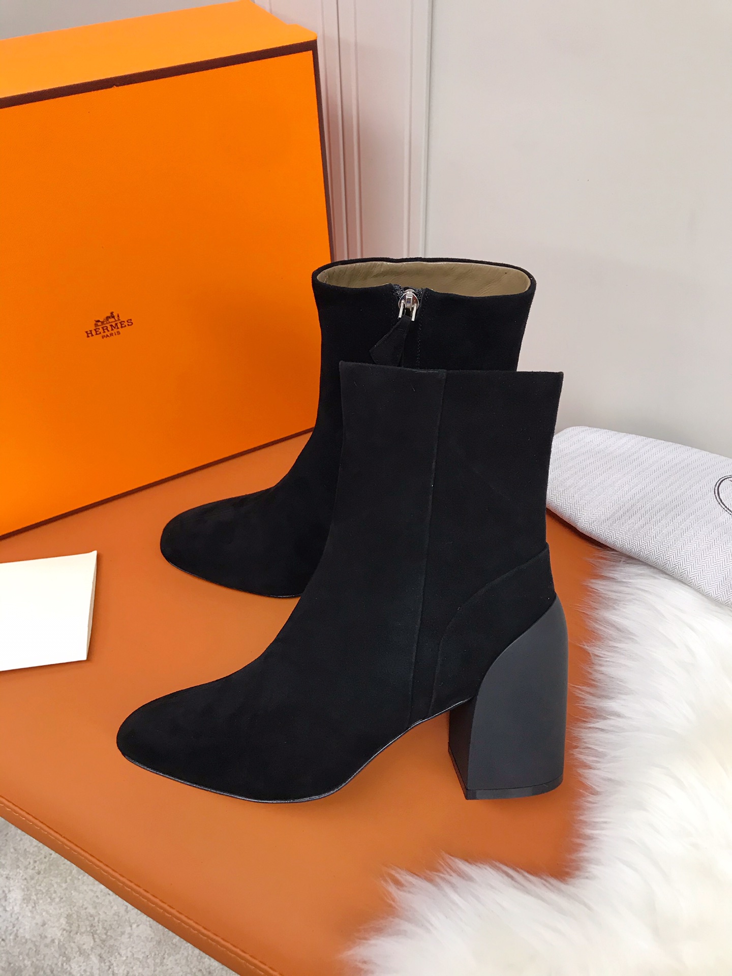 Hermes Brooke Ankle Boots Black For Women 2.4in/6cm - Soul Replicas