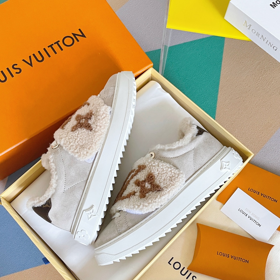 Louis Vuitton Women's Time Out Sneaker Nude For Women LV 1AADU0 - Soul Replicas