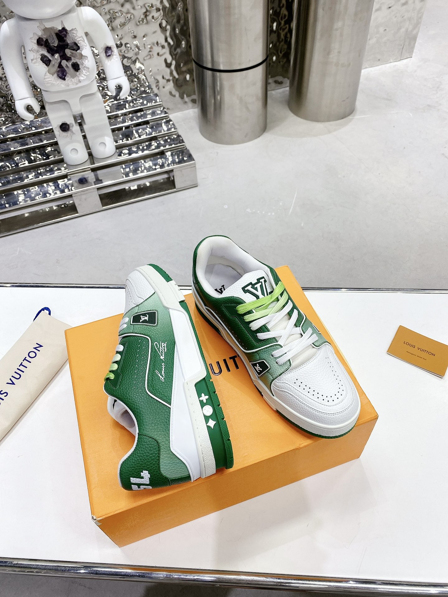 Louis Vuitton Women's LV Trainers Green For Women LV - Soul Replicas