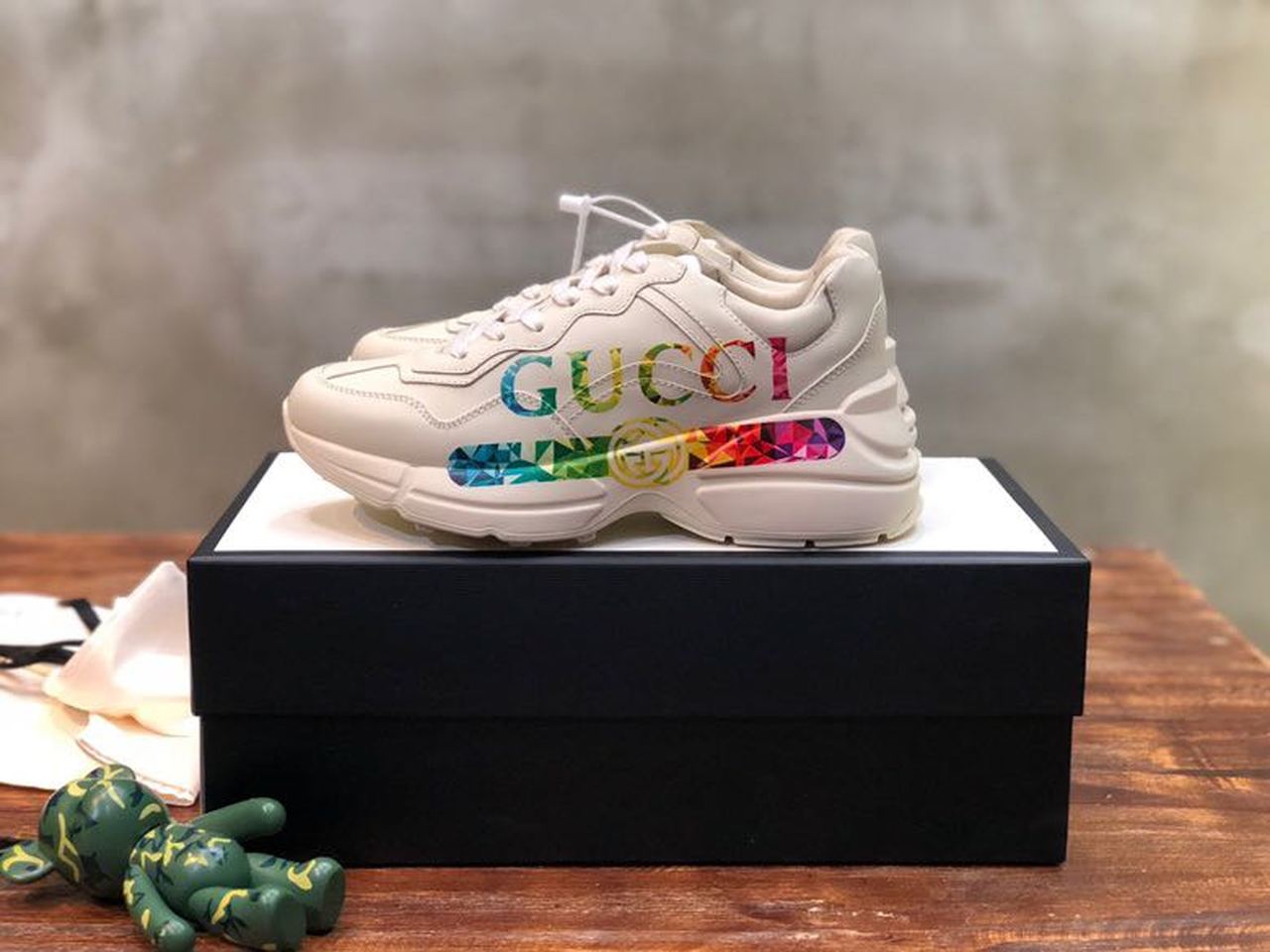 Gucci Logo Rhyton Dad Sneakers 602046 Calfskin Leather Spring/Summer Collection. White/Multi - Soul Replicas