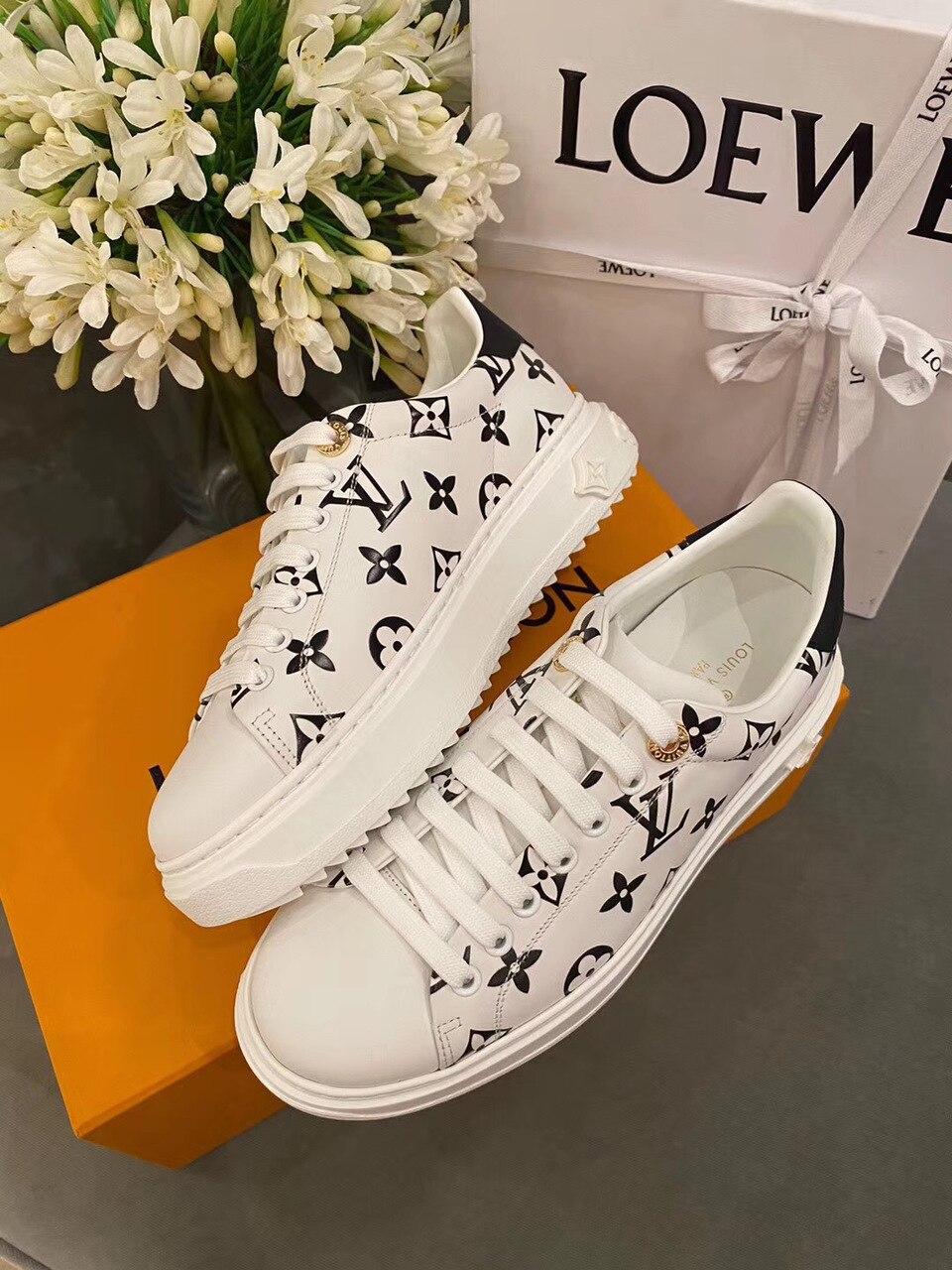 Louis Vuitton Time Out Sneakers White/Black For Women LV - Soul Replicas