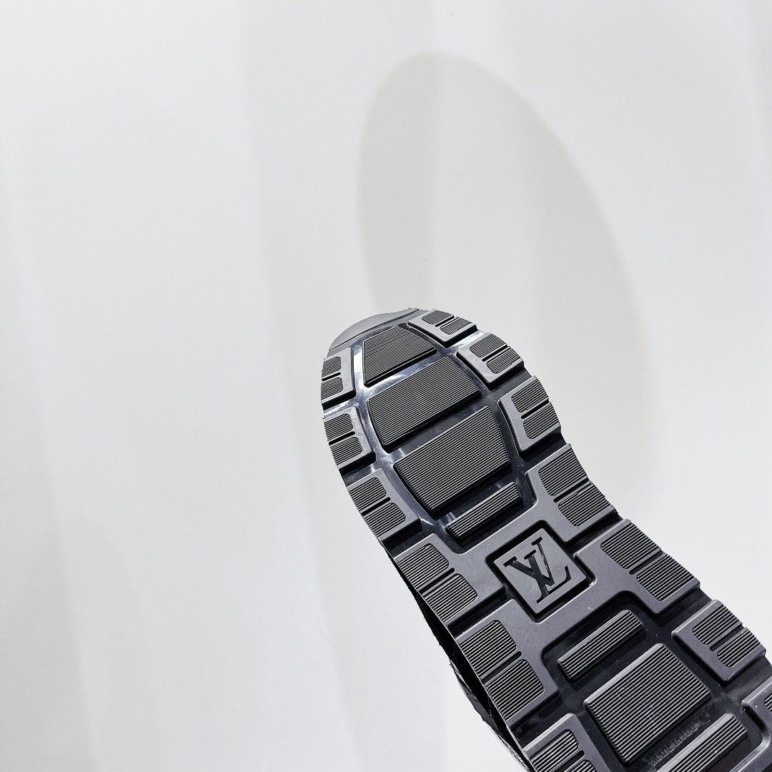 Louis Vuitton Run Away Sneaker Mesh Black For Women LV 1A9J1C - Soul Replicas