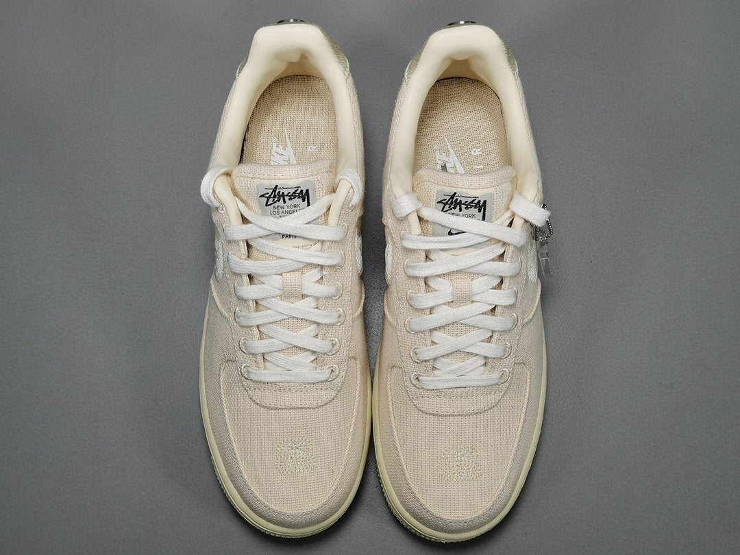 NIKE AIR FORCE 1 x STUSSY FOSSIL - Soul Replicas