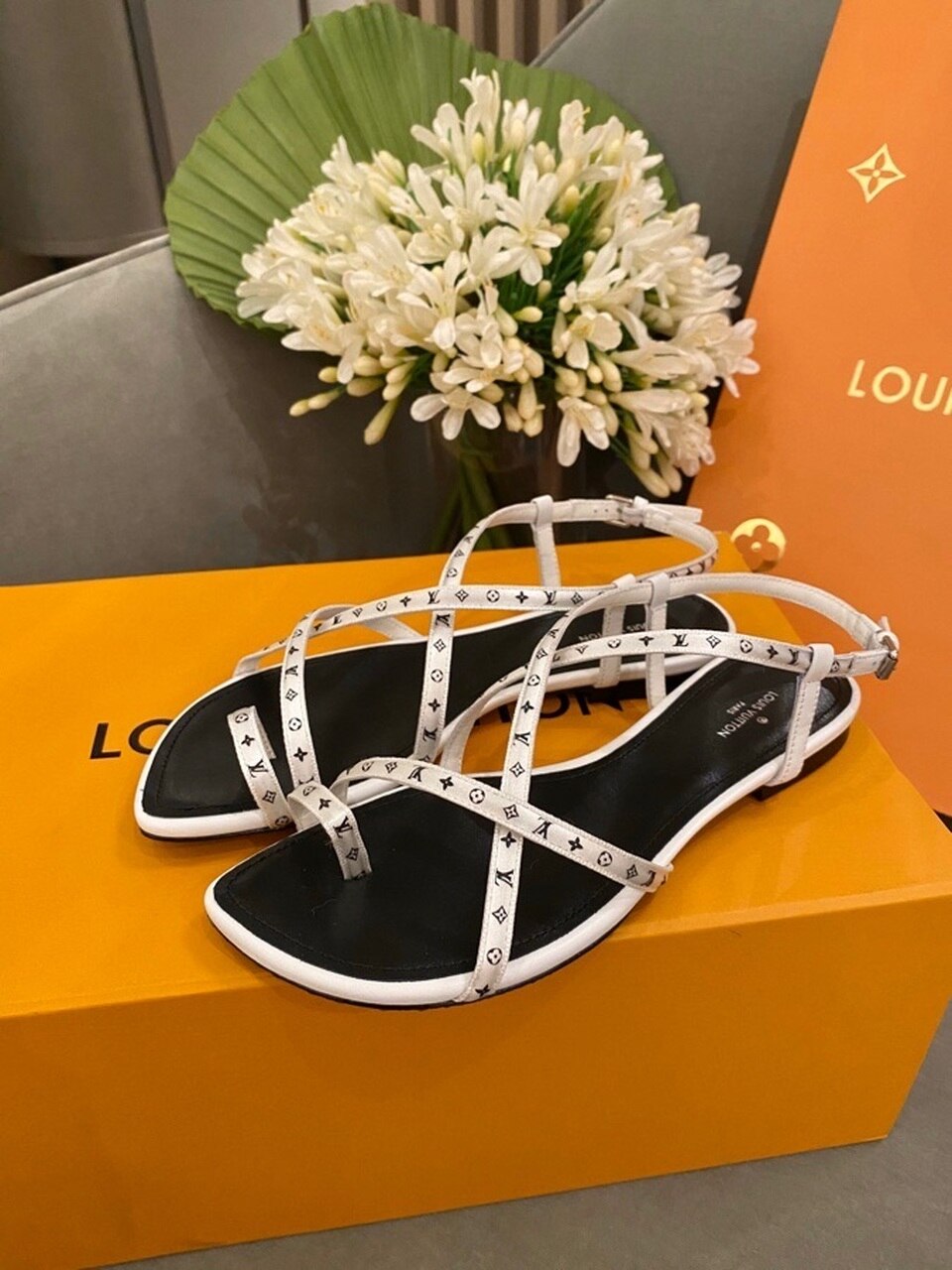 Louis Vuitton Citizen Flat Sandal Satin Black/White For Women LV - Soul Replicas