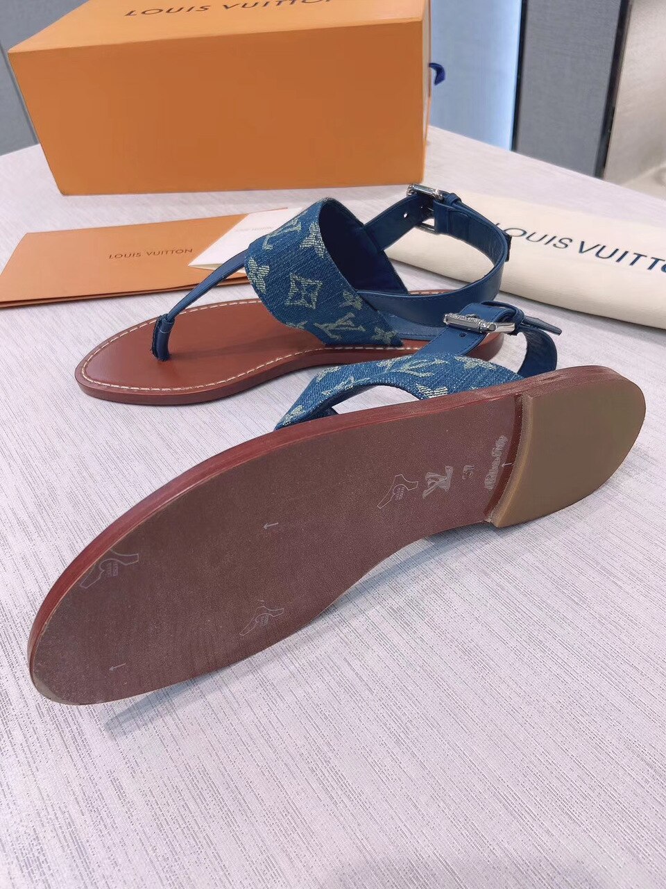 Louis Vuitton Starboard Flat Thong Sandal Monogram Denim Blue For Women LV 1A7RDP - Soul Replicas